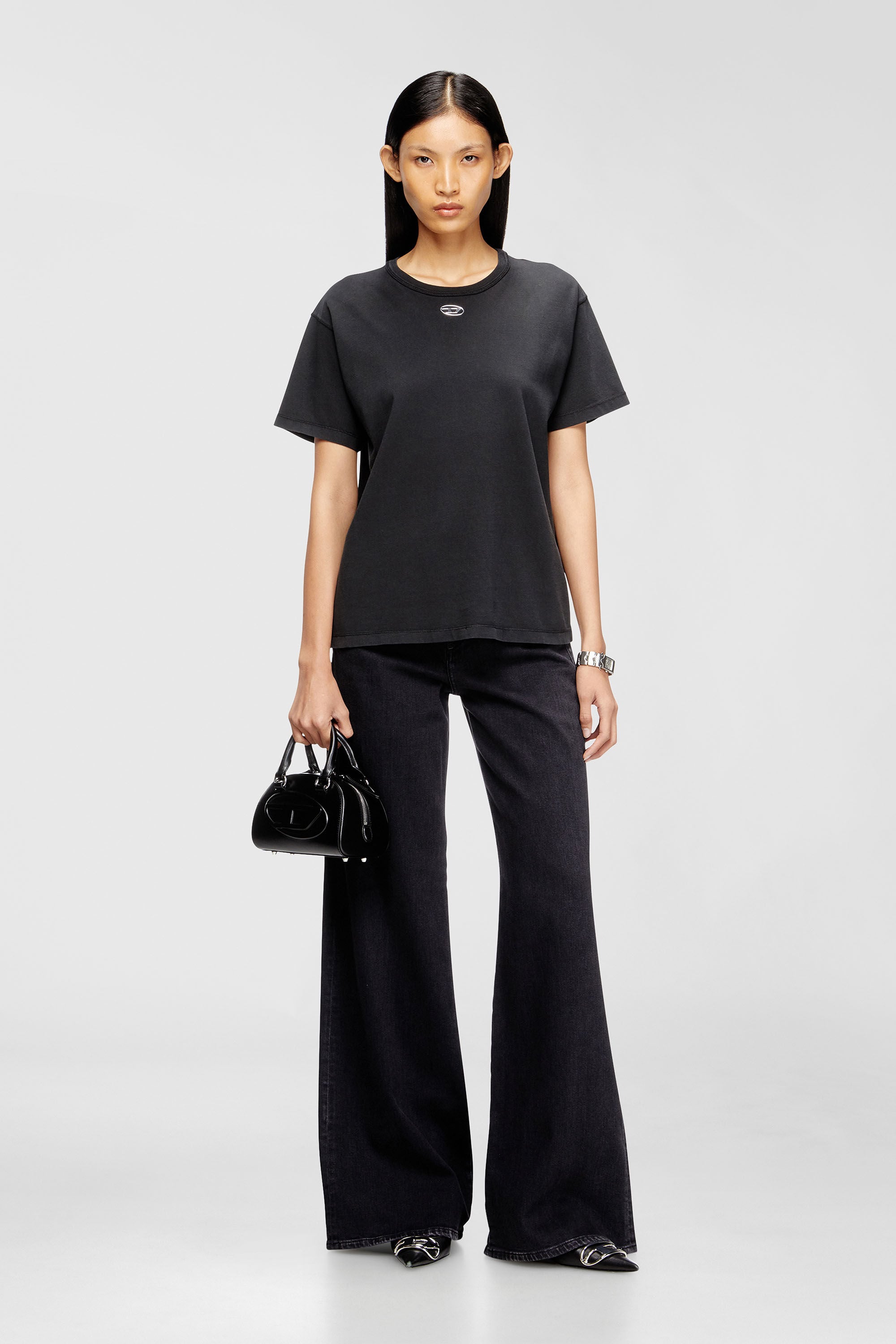 Diesel - T-NORMY-OD-S1, Female's Tシャツ in ブラック - 1
