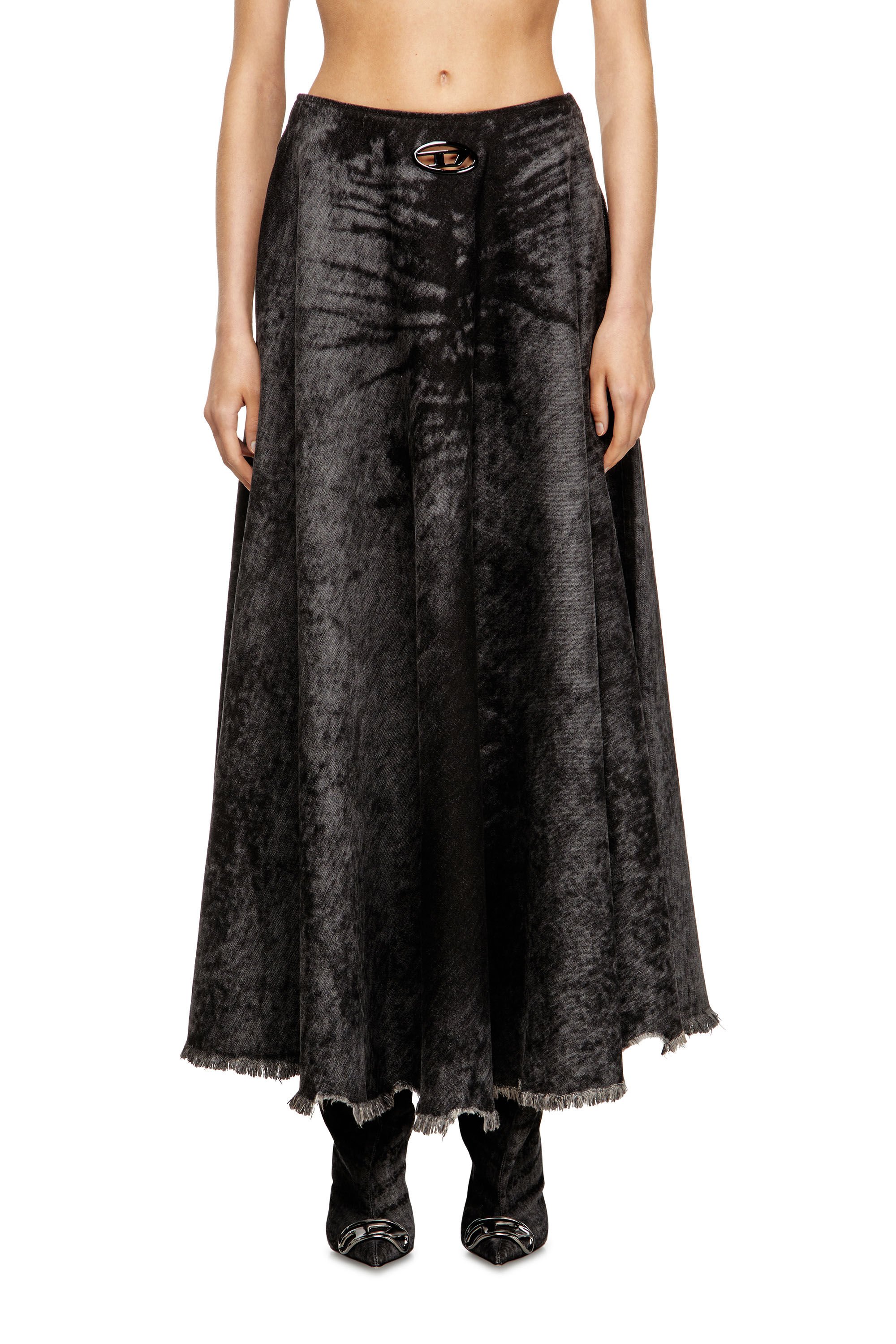 Diesel - DE-HANNIE-FSH, Female's Full skirt in lasered cotton-hemp denim in ブラック - 3