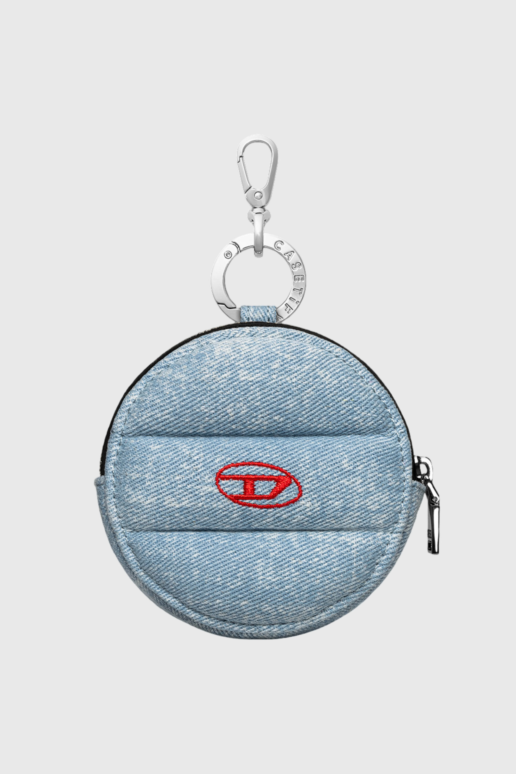 DIESELのロゴ入りシルバー　ブルーキーホルダー、オリジナルポーチ付き　セット 60603 POUCH Universal｜ブルー｜ウィメンズ｜DIESEL