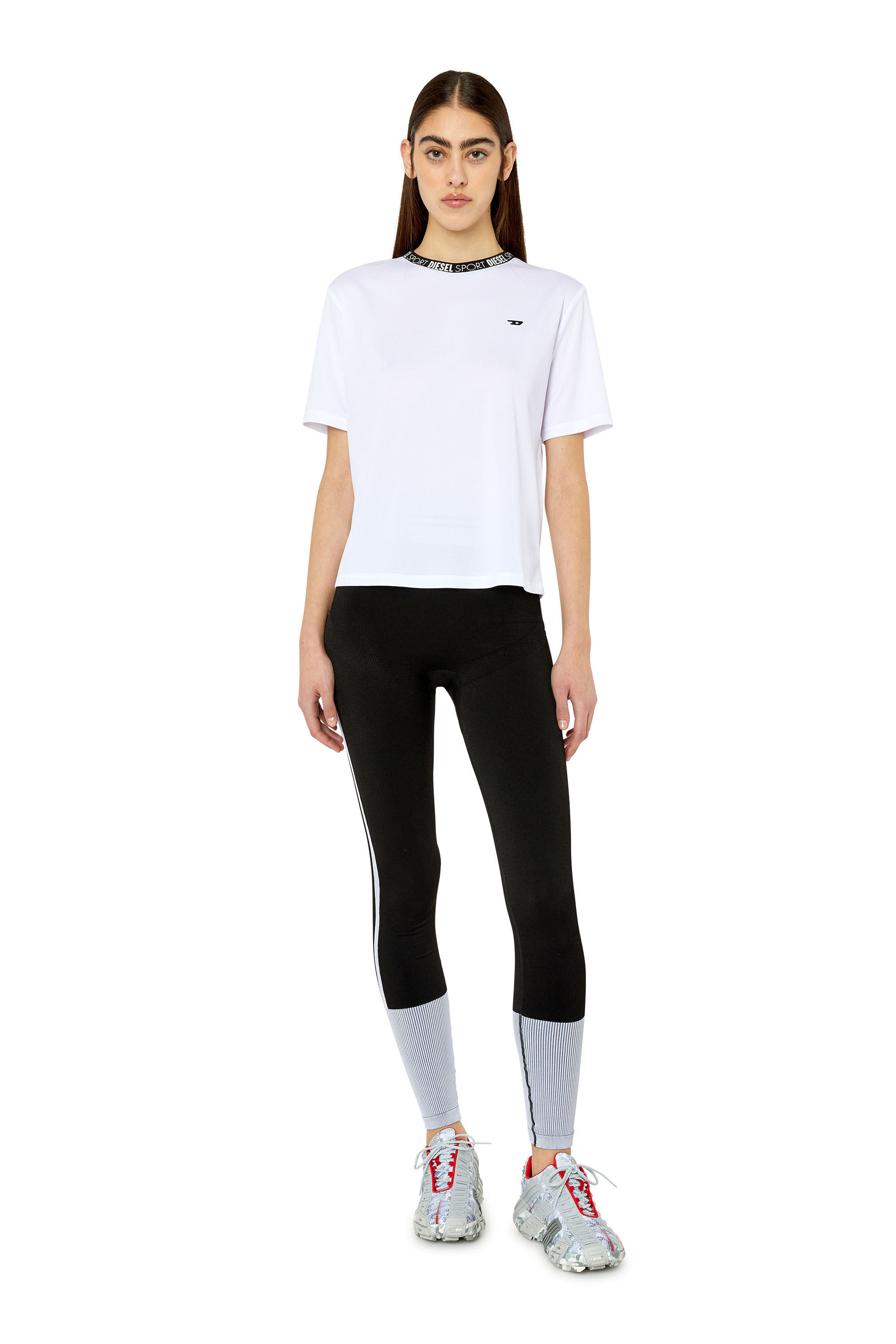 Diesel - AWTEE-PIPER-HT38, Female's 半袖Tシャツ シンプルロゴ スポーツ in ホワイト - 1