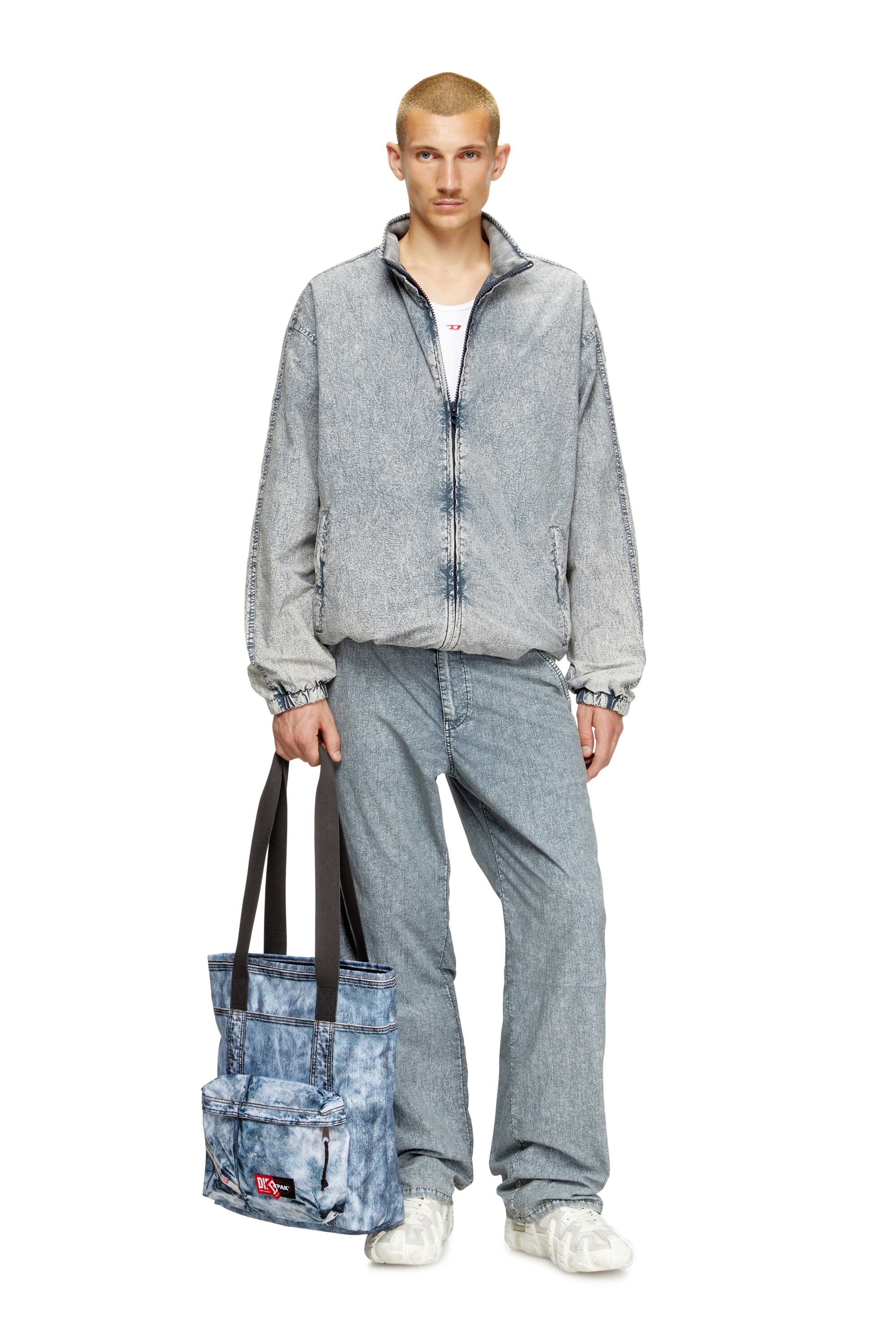 DIESEL TOTE Tote bag in trompe l'oeil denim｜ブルー