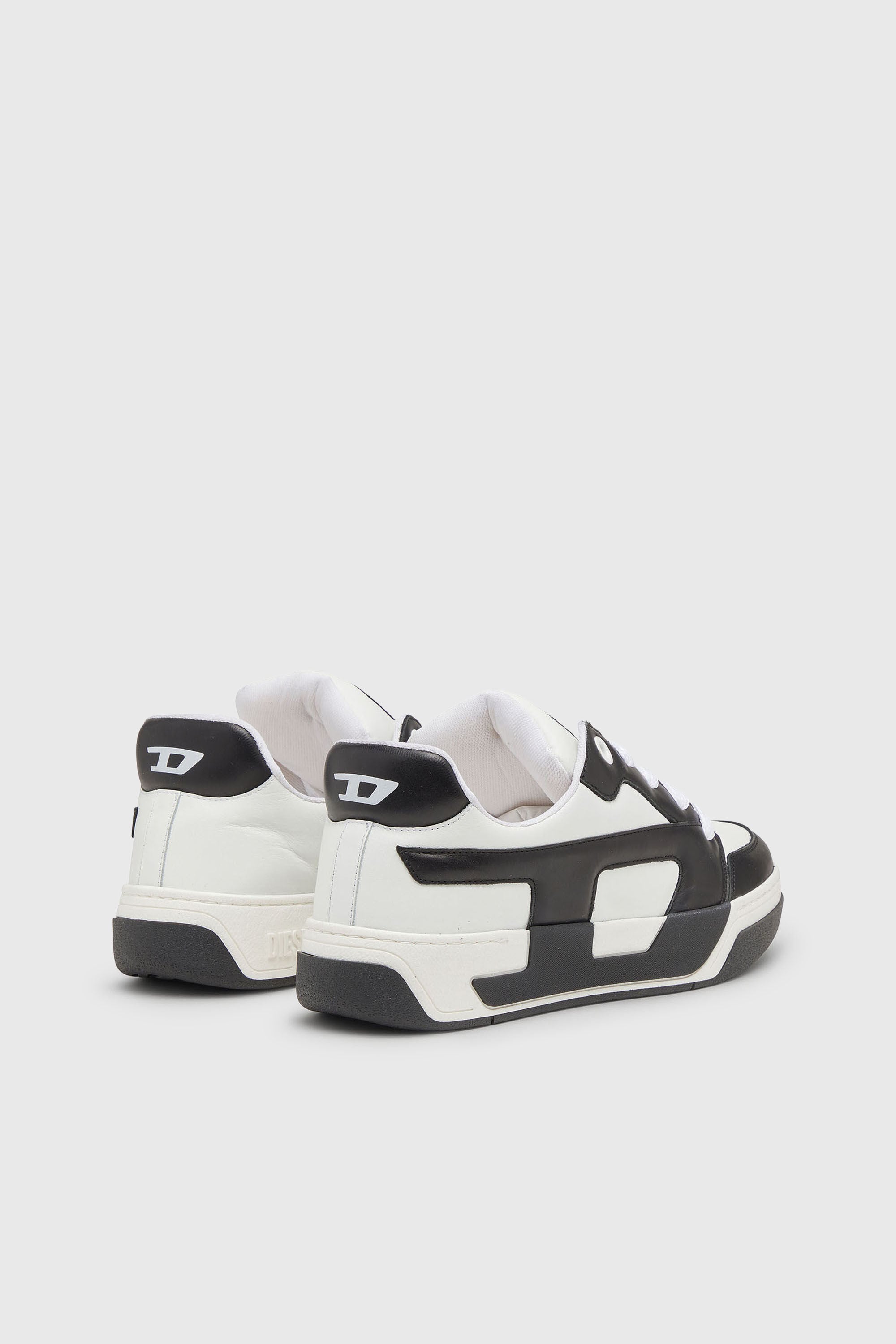 Diesel - S-D-OLLIE LOW W, Female's ローカットスニーカー in ホワイト/ブラック - 3