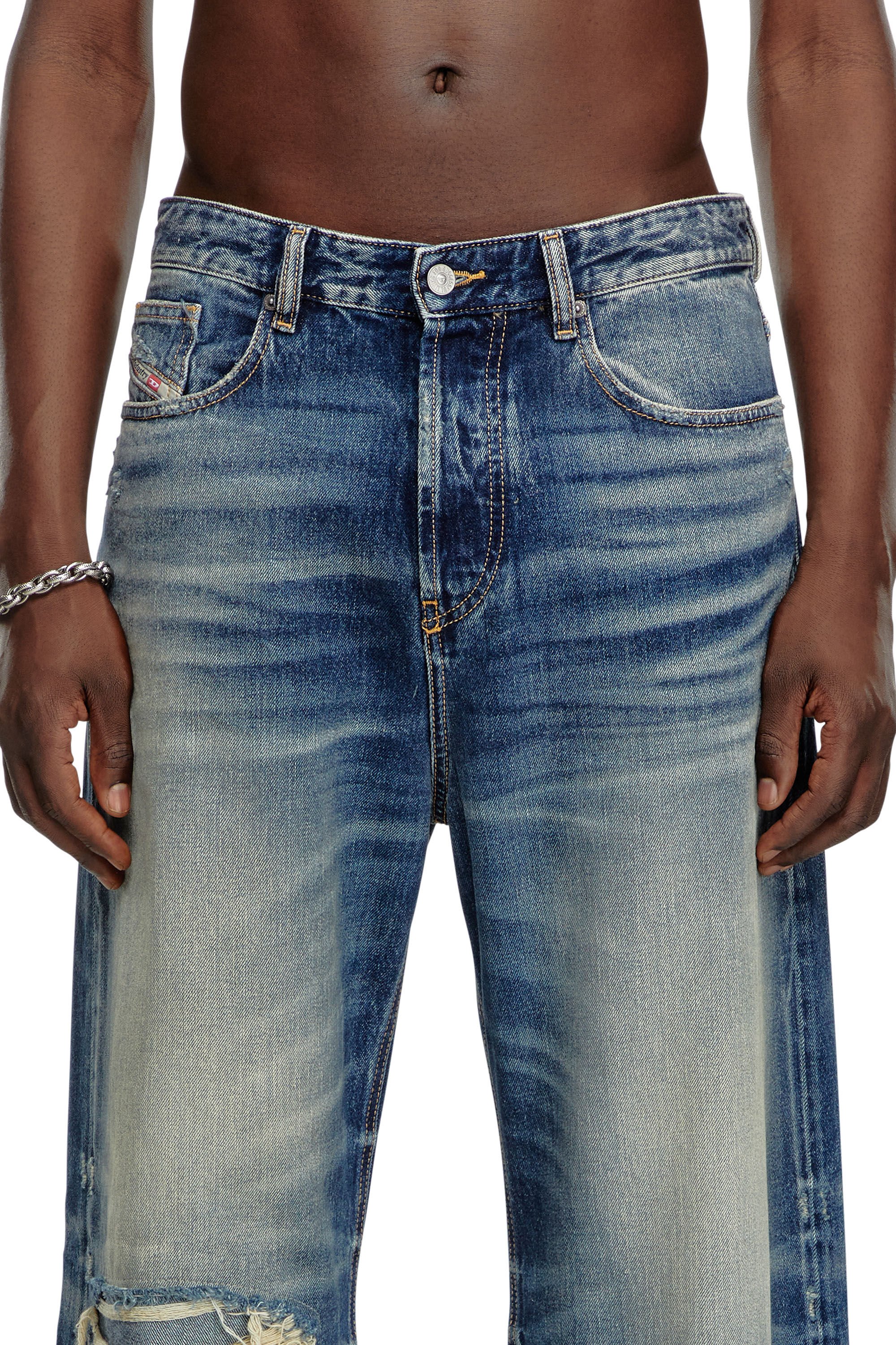 Diesel - Male's Relaxed Jeans D-Rise 09J95, ダークブルー - 5