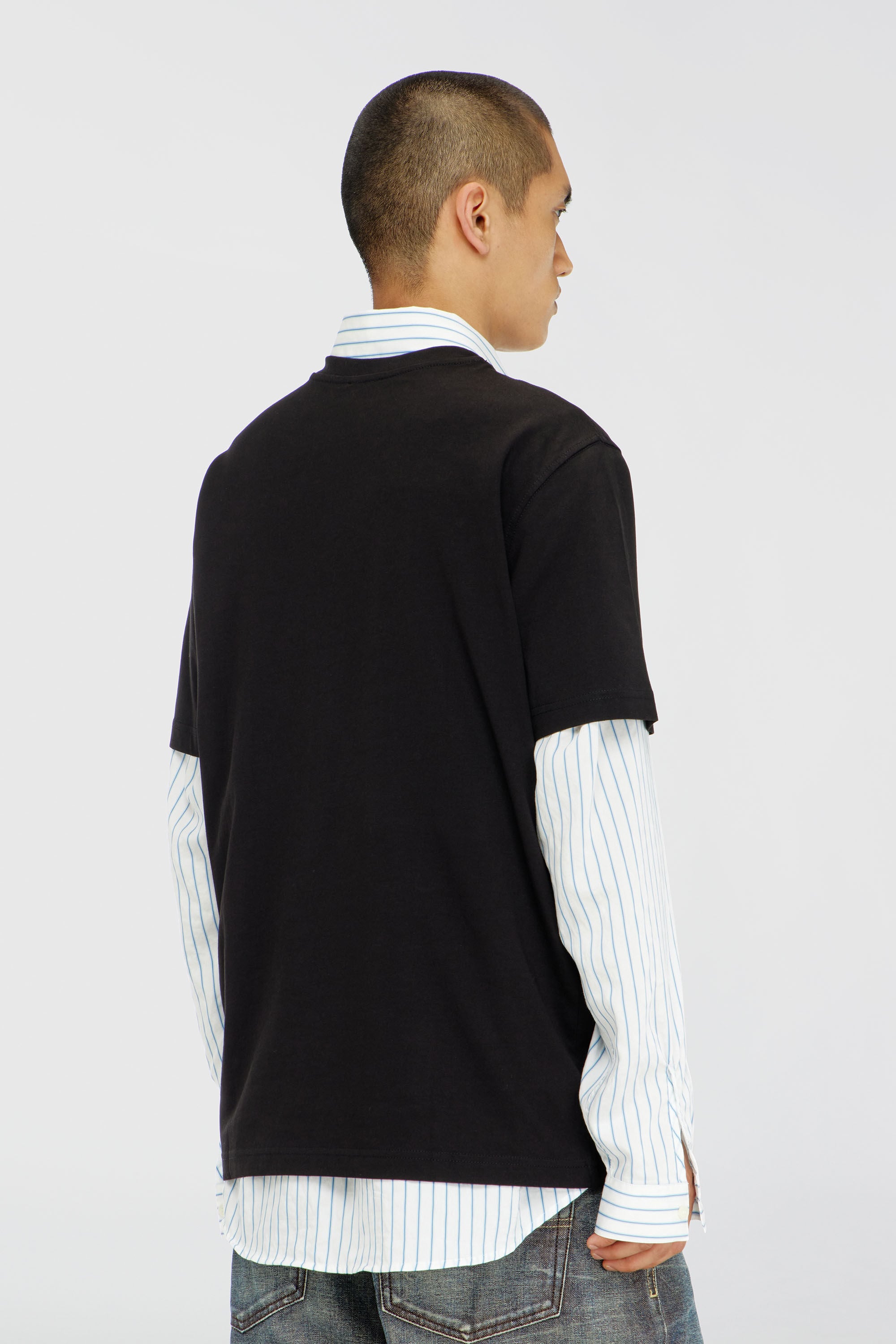 Diesel - T-ADJUST-AA7, Male's Tシャツ in ブラック - 4