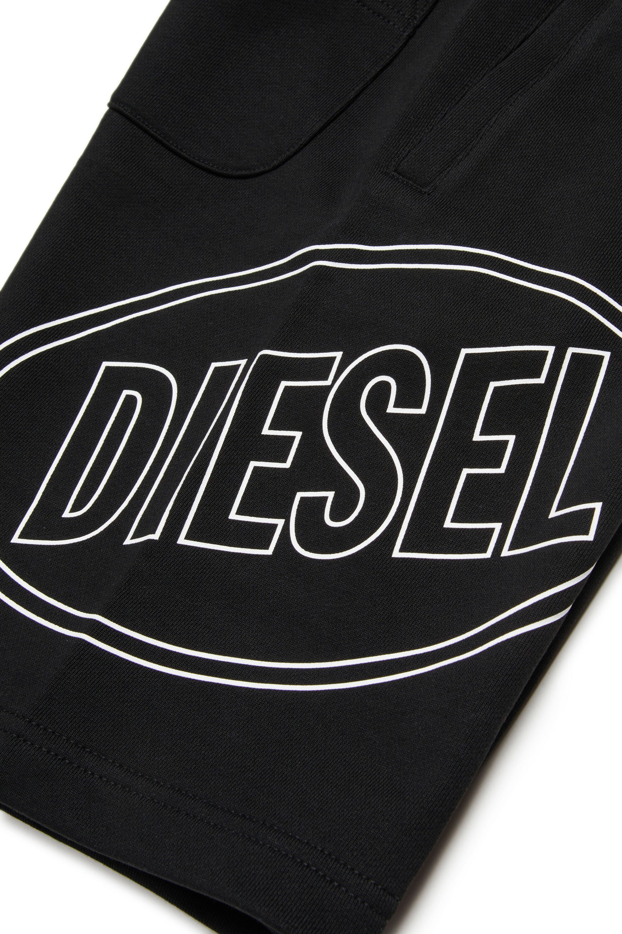 Diesel - PCIRCLE SHORT, Male's ショートパンツ in ブラック - 4