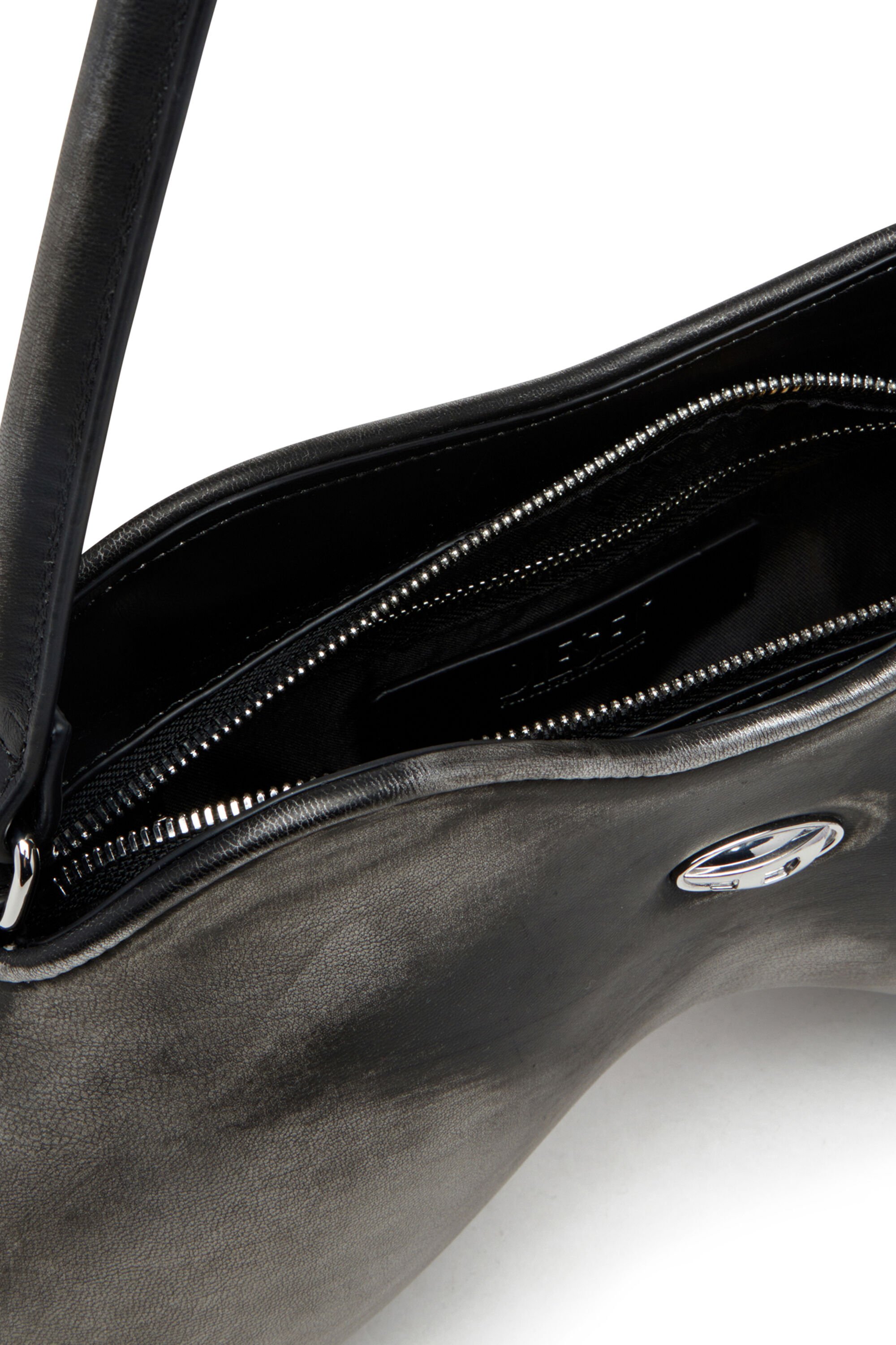 Diesel - DOUBLE-D SHOULDER, Female's Double-D-Rigid shoulder bag in brushed PU in ブラック/シルバー - 4