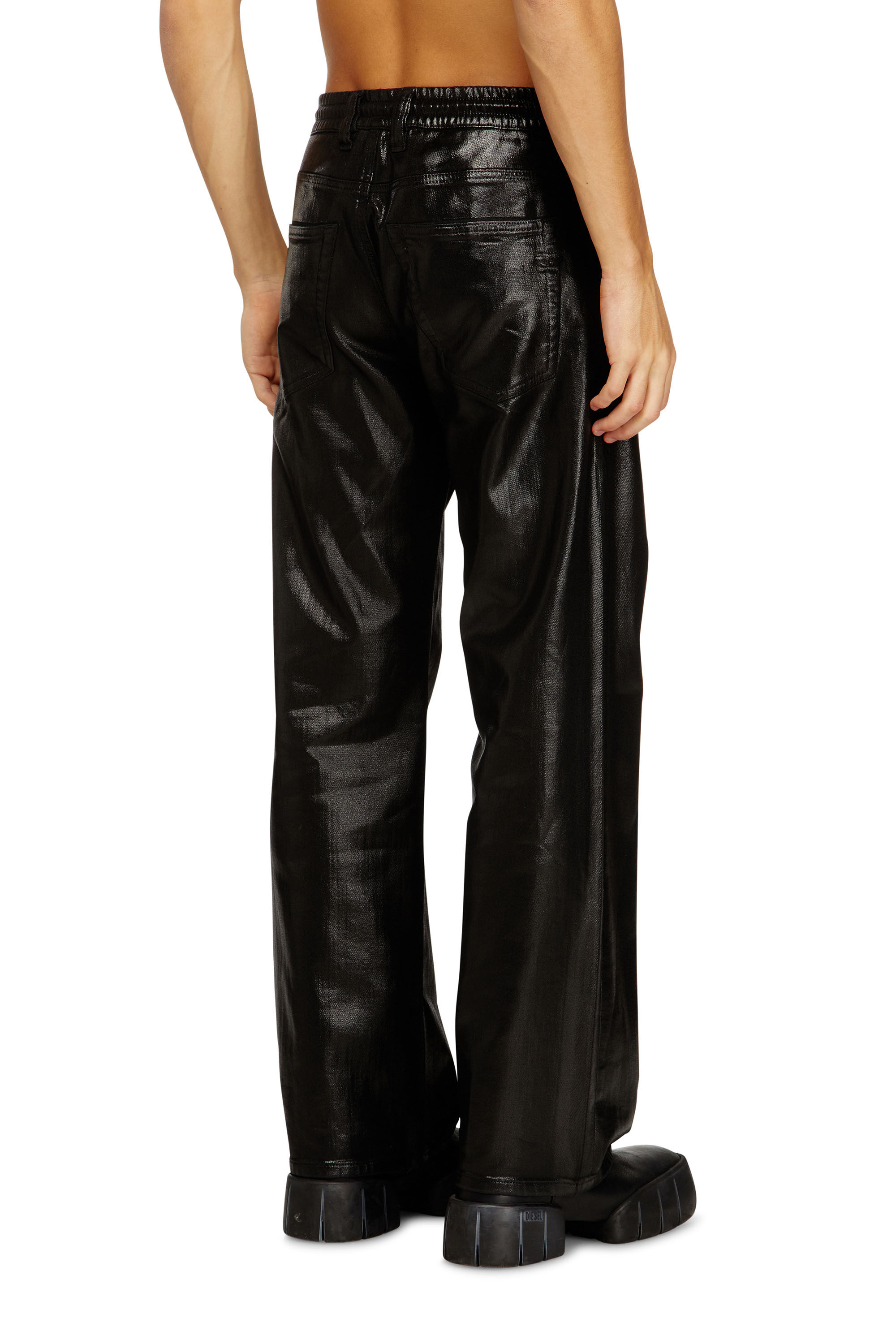 ※AA※DIESEL ジョグジーンズ　ブラック DIESEL（ディーゼル） ジョグジーンズ JOGG JEANS KROOLEY-NE 0849R