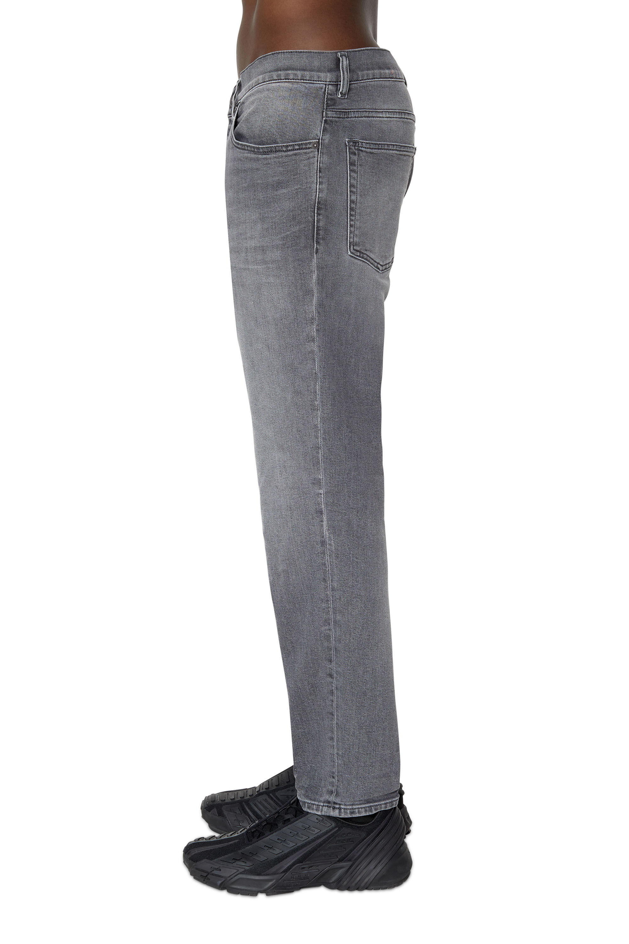 Diesel - Tapered Jeans 2005 D-Fining 09D50,  - Image 6