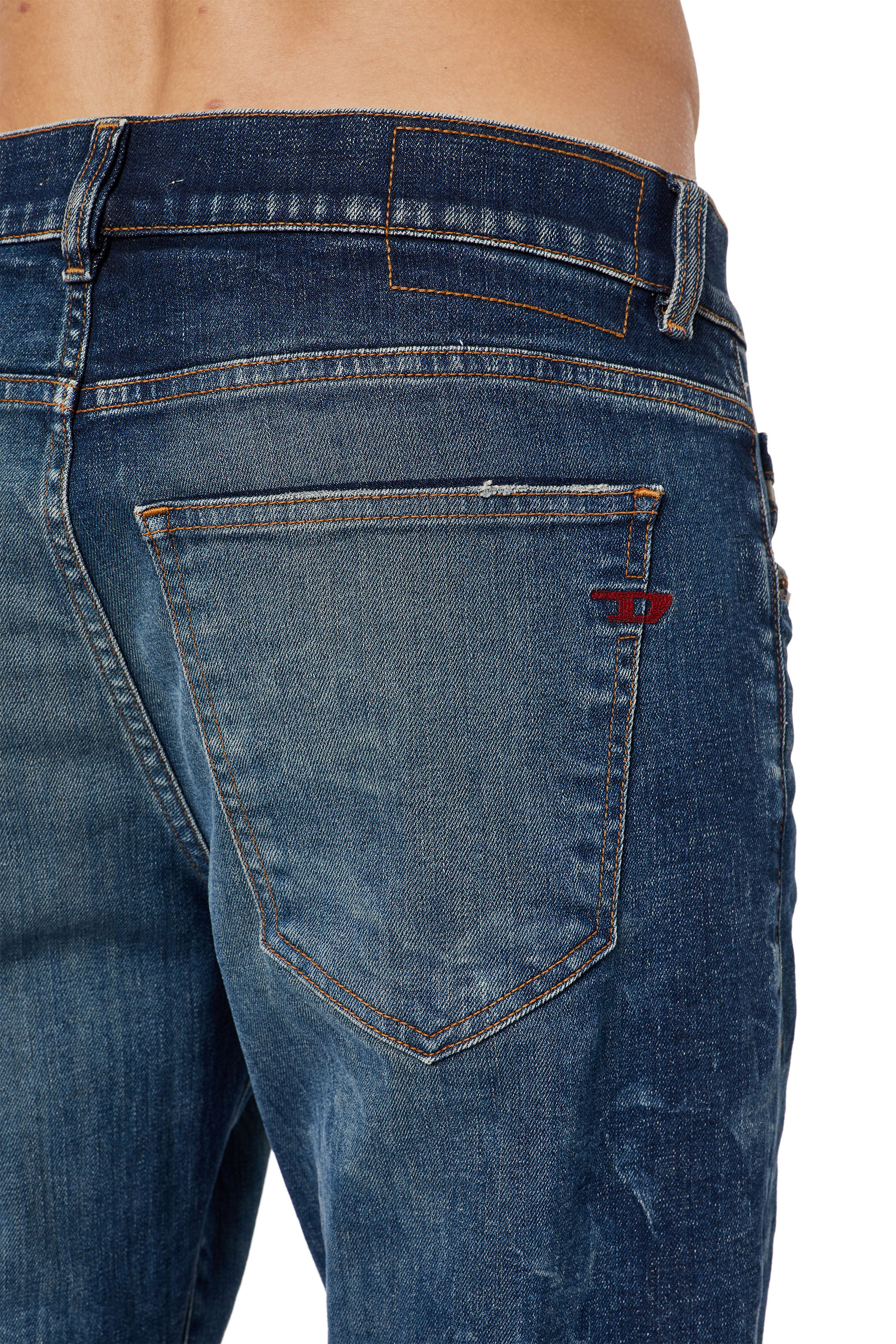 Diesel - 2019 D-Strukt 09C73 Slim Jeans, ダークブルー - Image 6