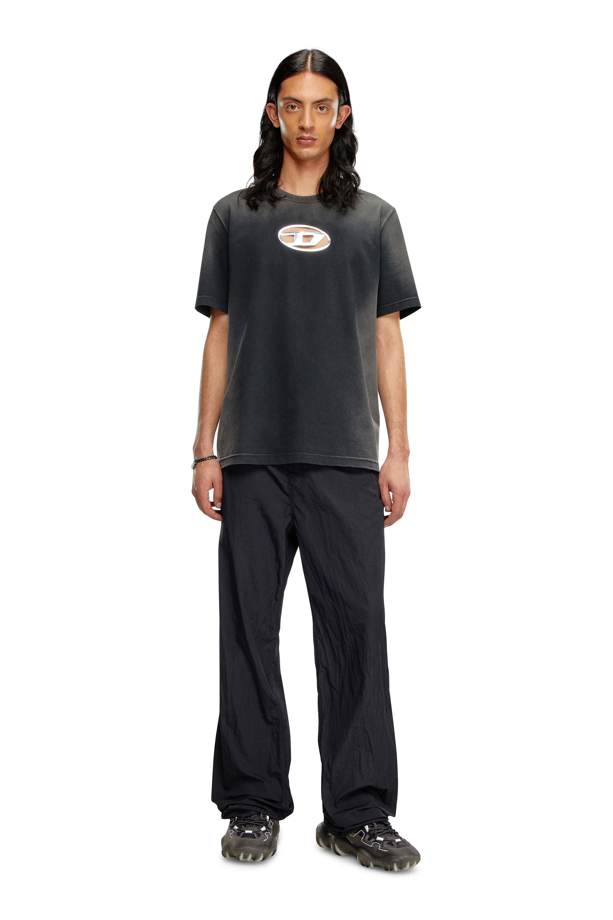 Diesel - T-ADJUST-Q8, Male's Faded T-shirt with cut-out Oval D logo in ブラック - 1
