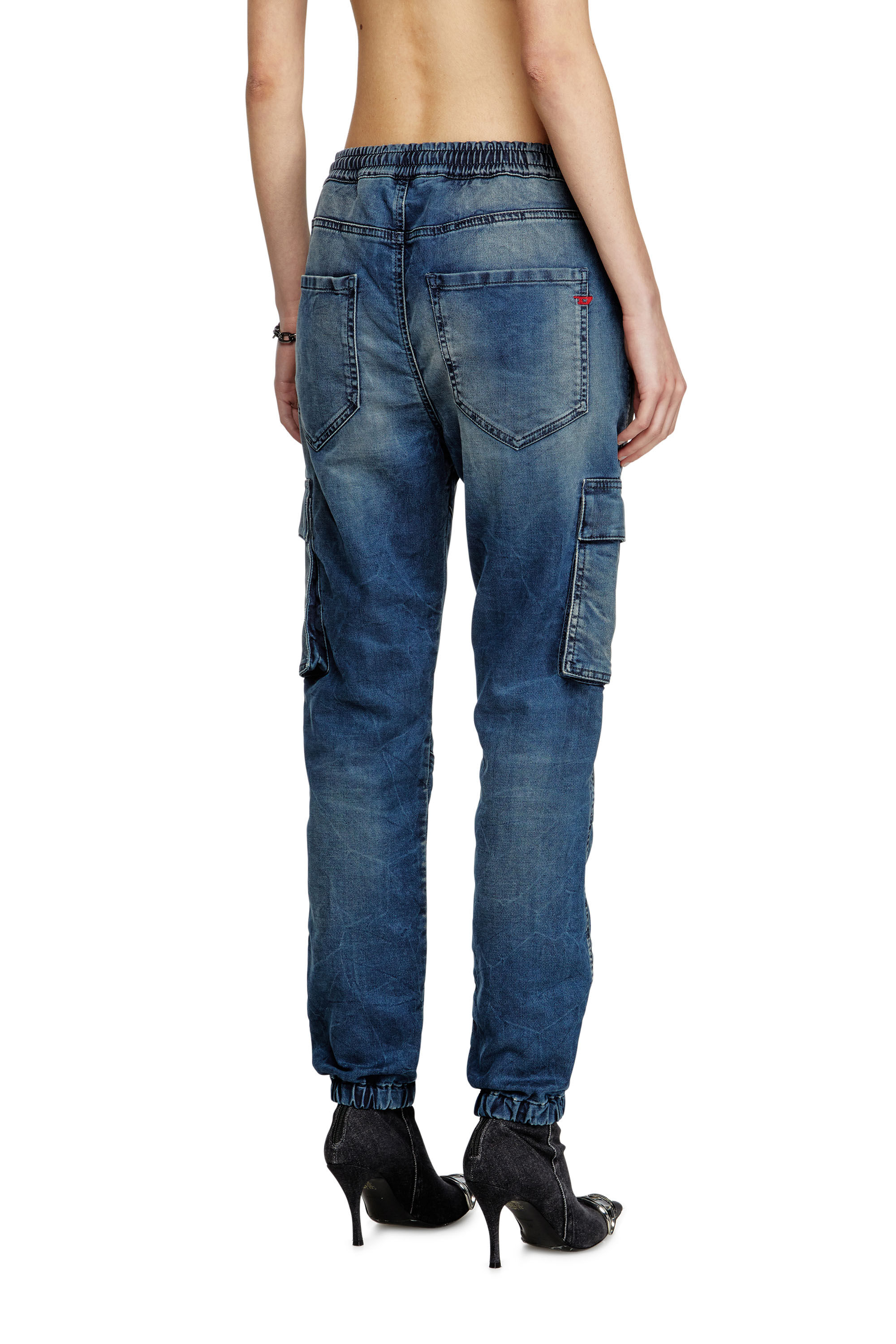 レギュラー 2051 D-Ursy Joggjeans® | ミディアムブルー
