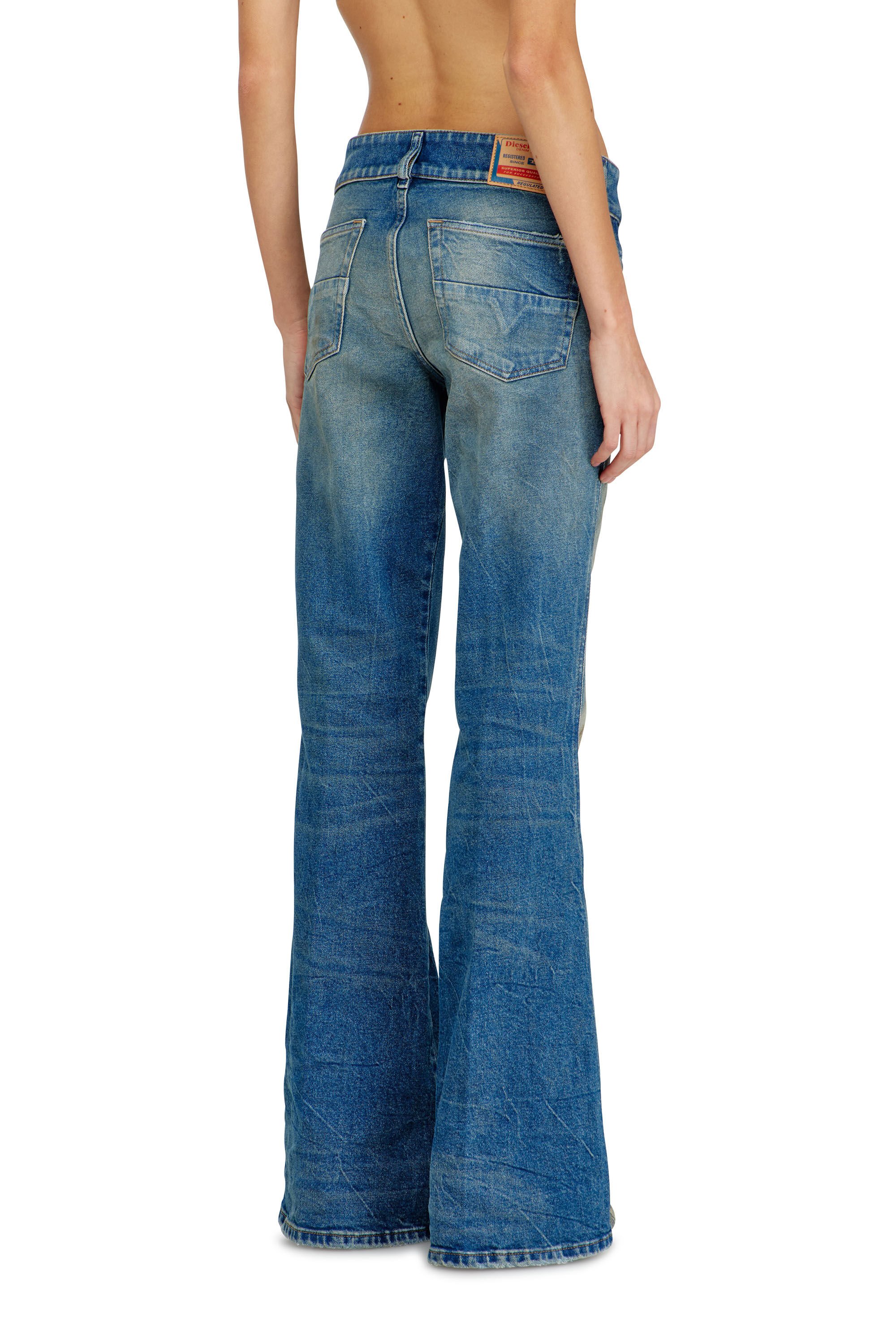 Diesel - Female's Bootcut Jeans D-Hush 09N40, ミディアムブルー - 5