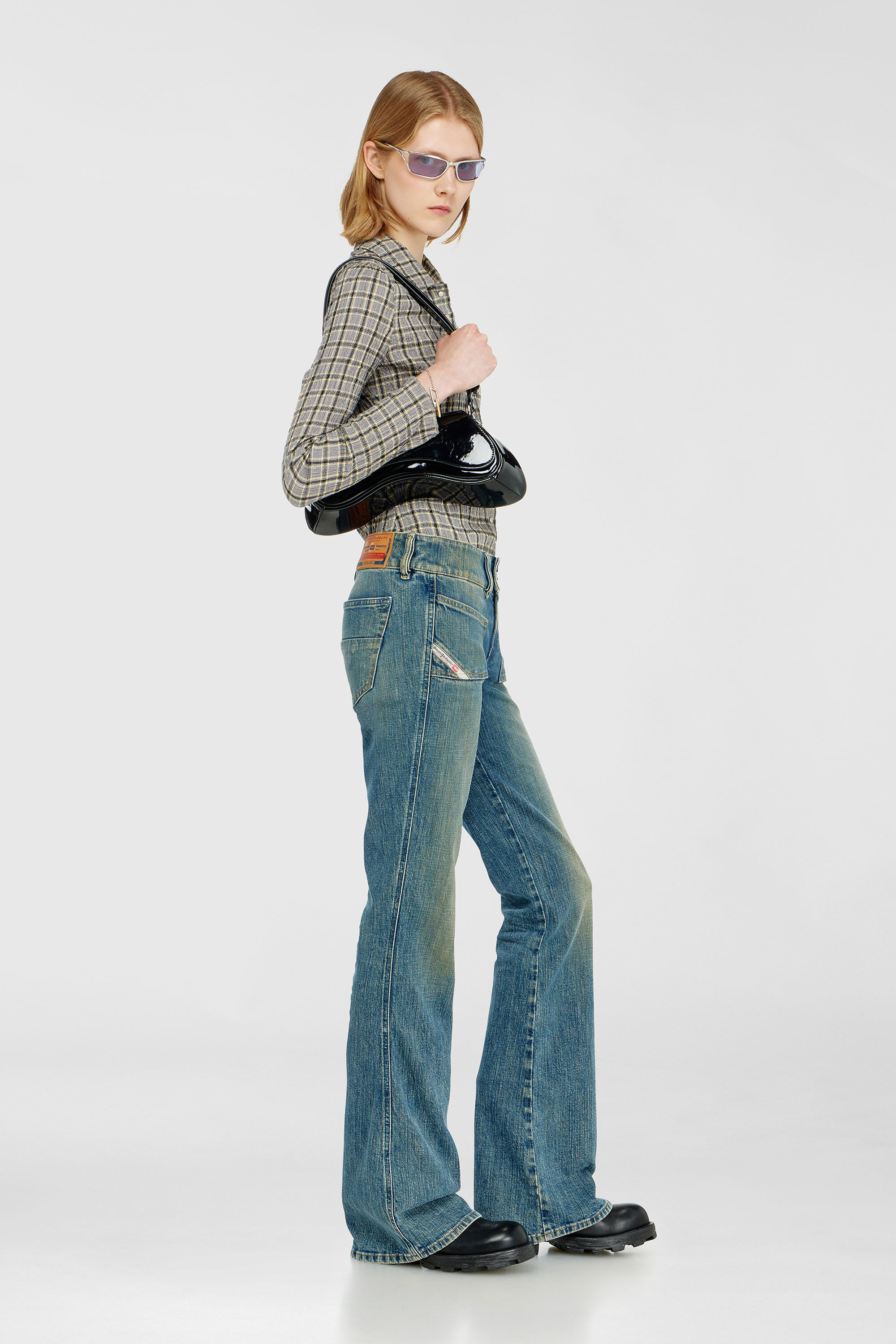 Diesel - Female's Bootcut Jeans D-Hush 007EJ, ミディアムブルー - 2
