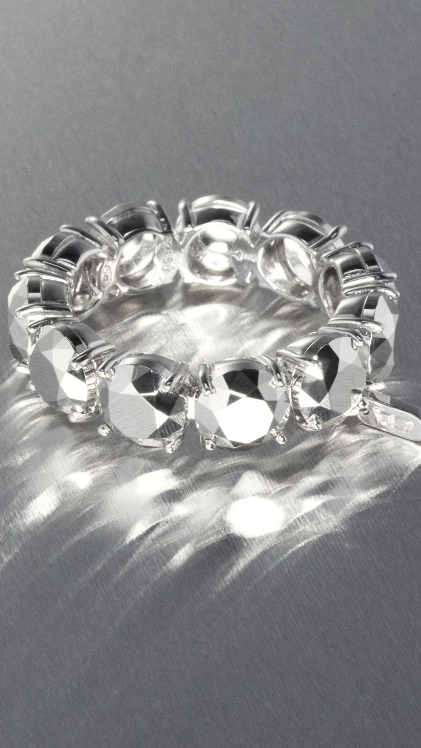 【極美品❗️】ディーゼル シルバーアクセサリー DIESEL】メンズ シルバージュエリー|ディーゼル公式オンライン