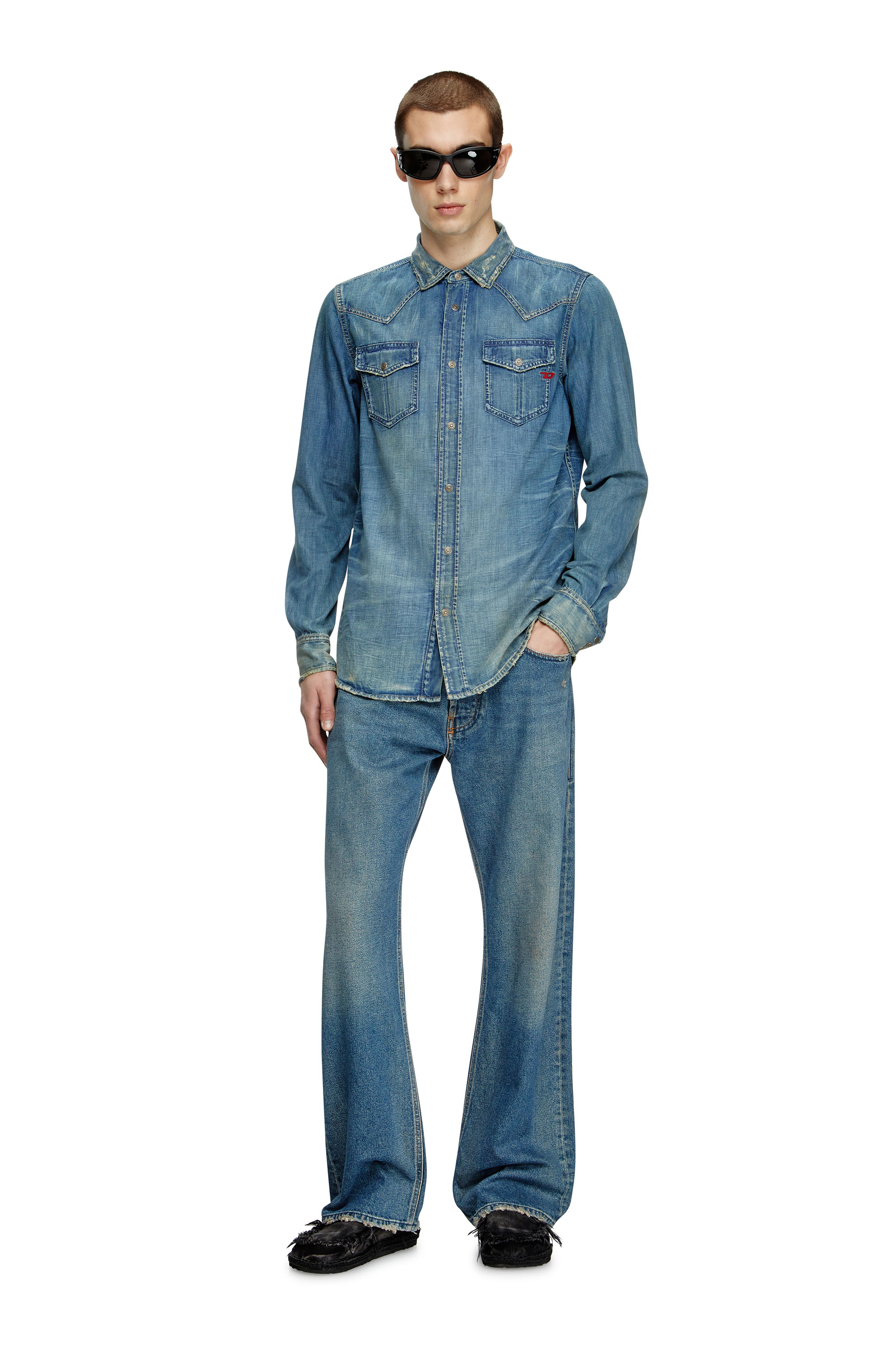 Diesel - D-VEGA, Male's Denim overshirt in ミディアムブルー - 2