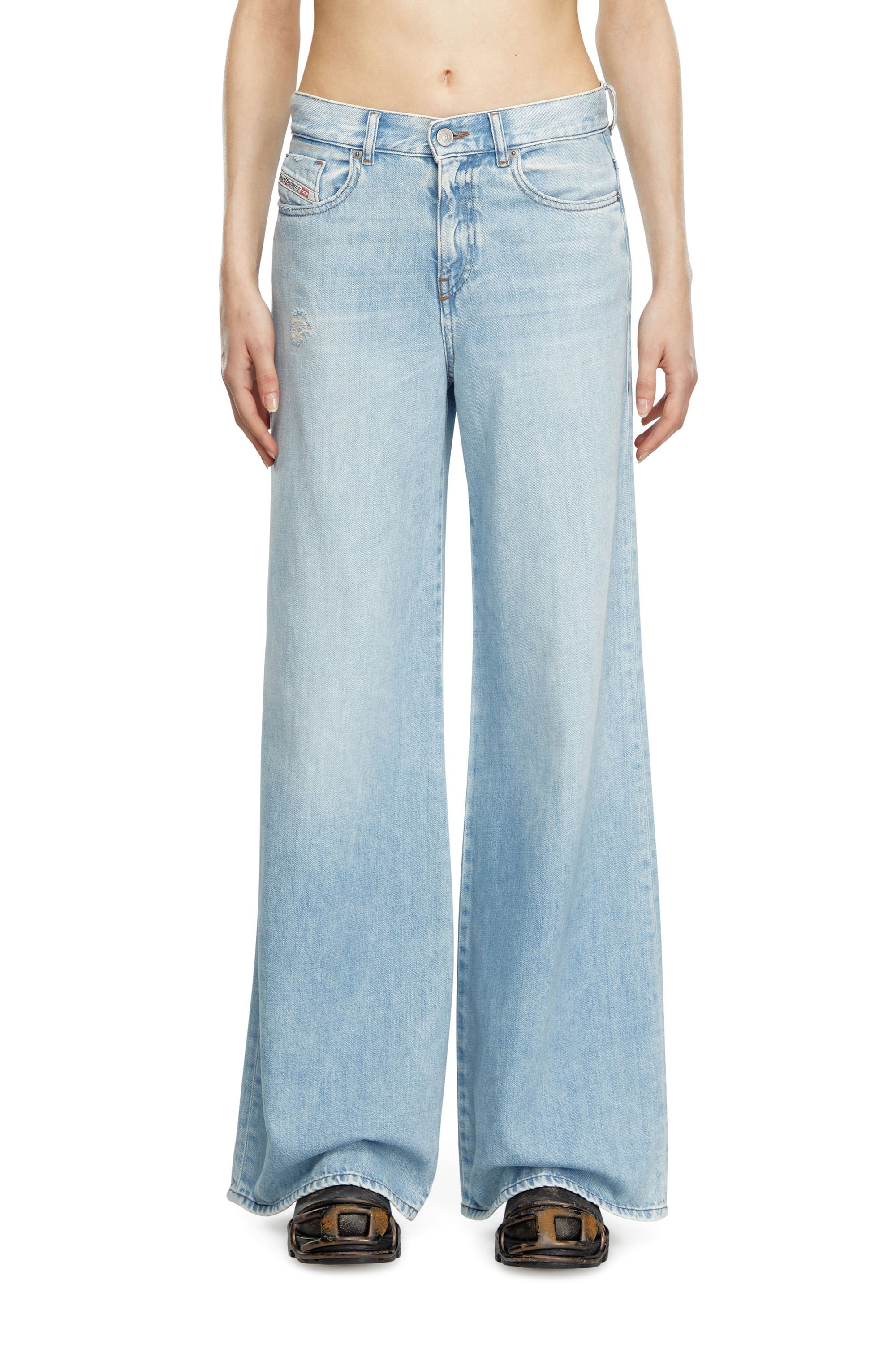 Diesel - Bootcut and Flare Jeans 1978 D-Akemi 068MQ, ライトブルー - Image 1