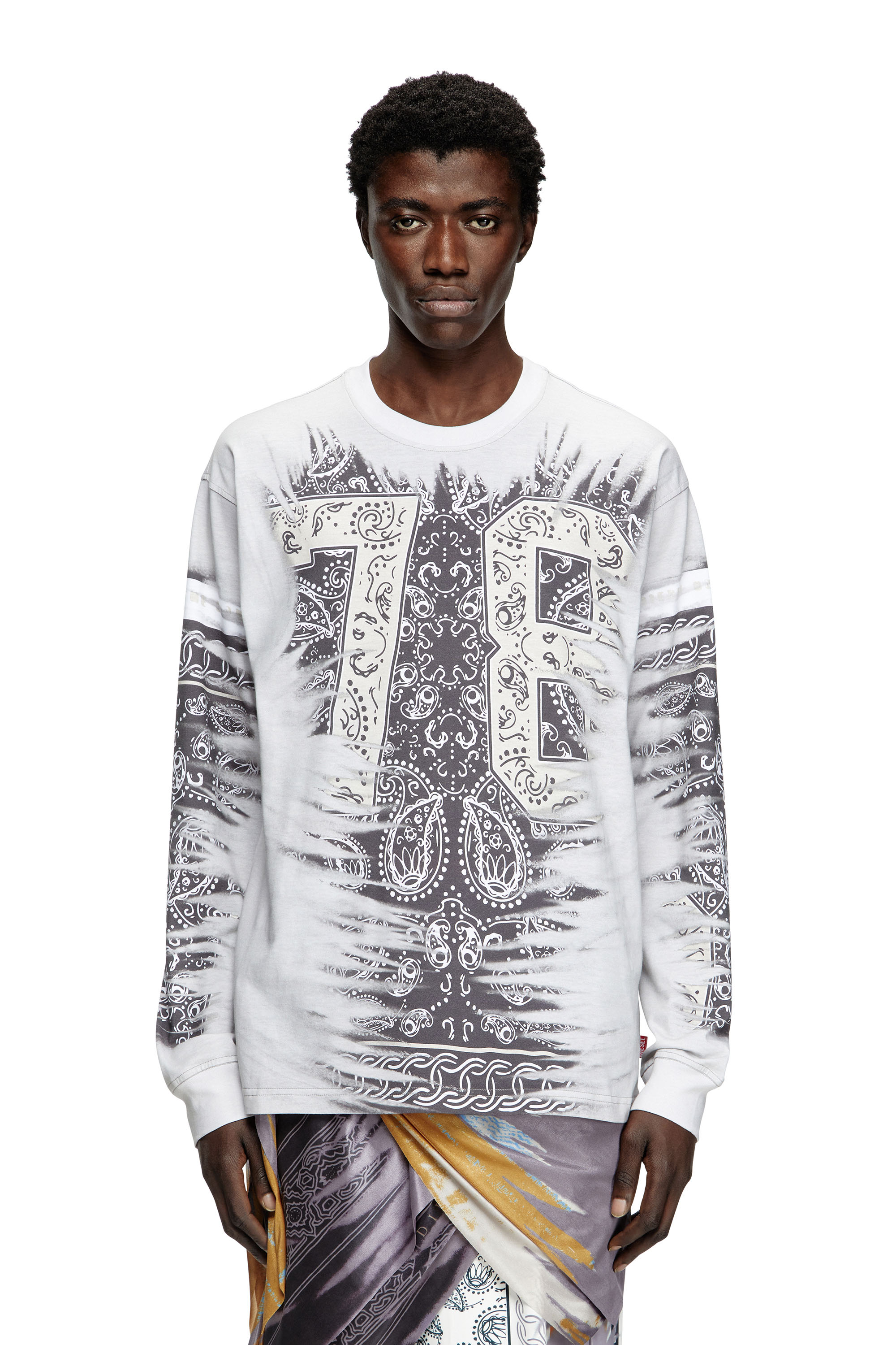 Diesel - T-NORM-LS-R1, Male's Long-sleeve T-shirt with 78 print in ブラック/ホワイト - 3