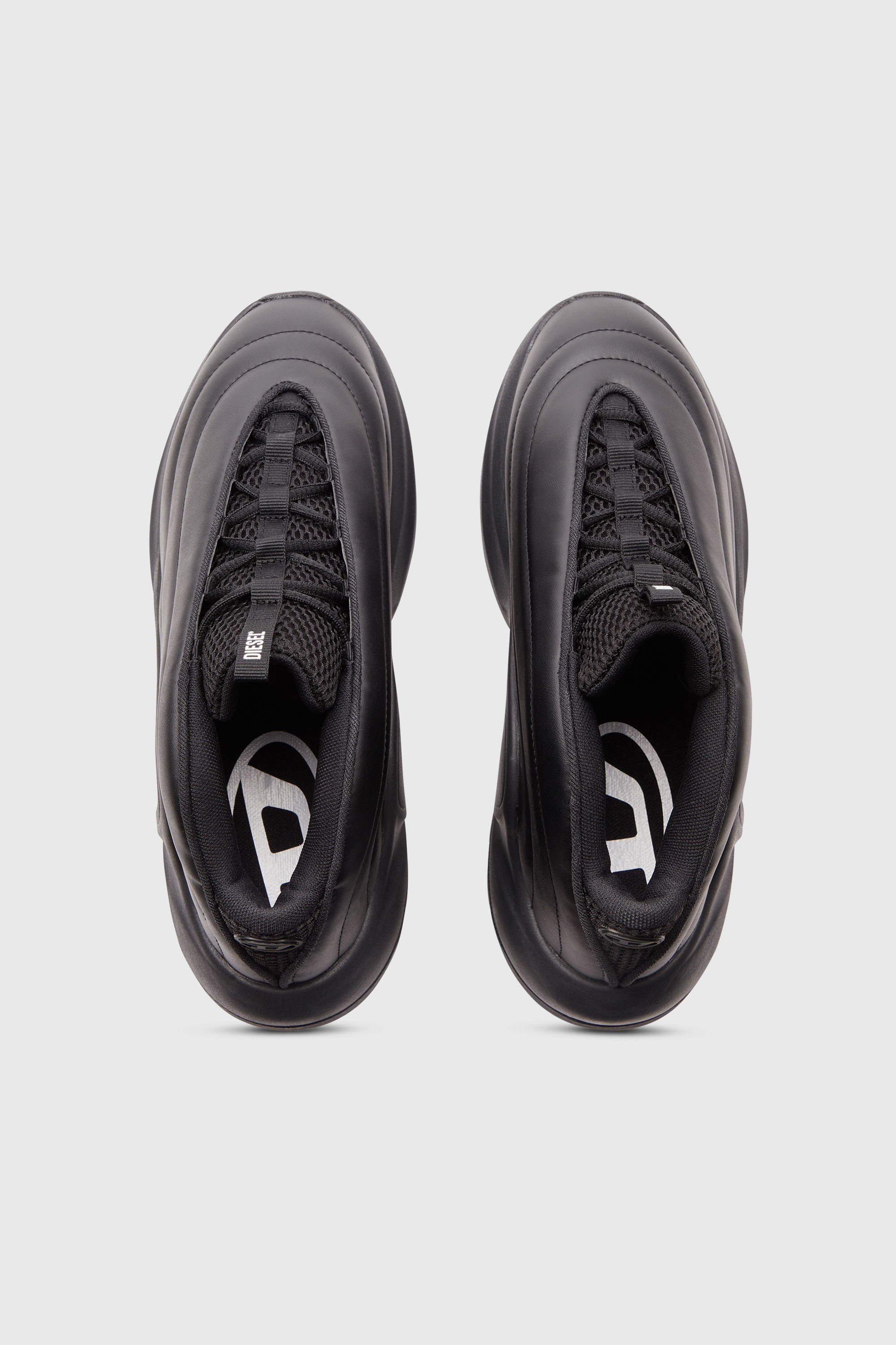 Diesel - S-D-RUNNER X, Unisex's S-D-Runner X-Slip-on sneakers with matte Oval D instep in ブラック - 5