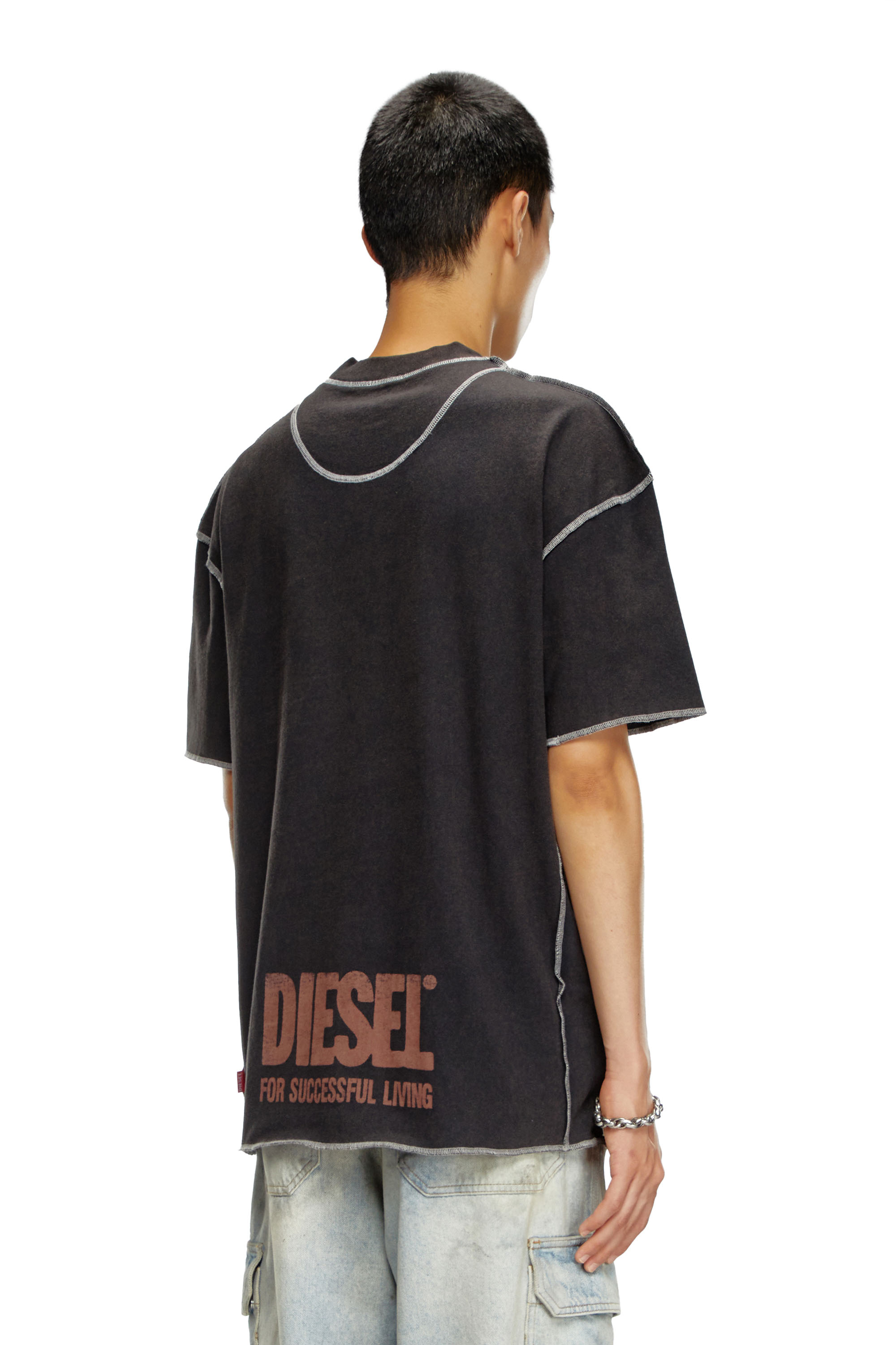 Diesel - T-CRAOR, Male's T-shirt with inside-out effect in ブラック - 4