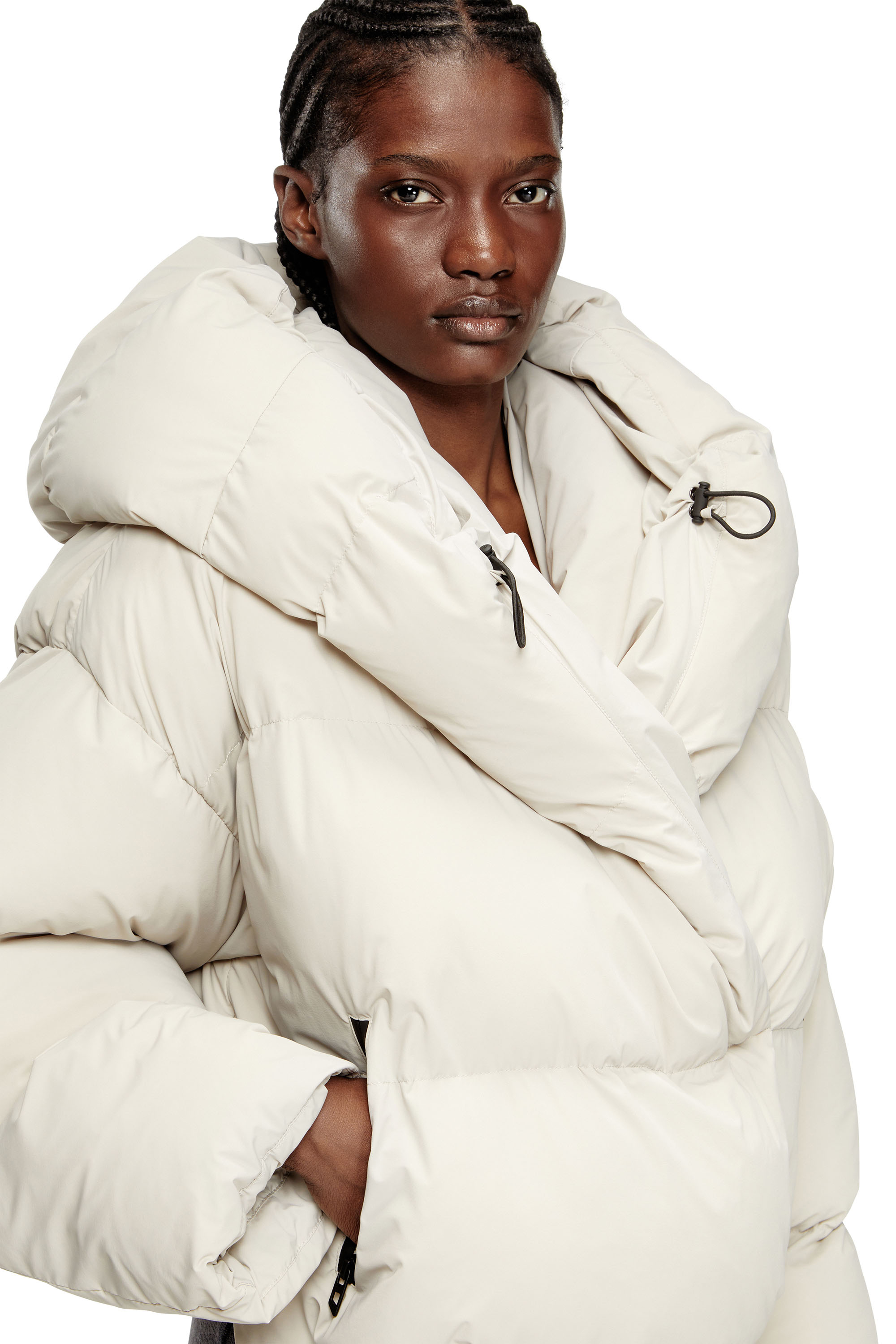 W-ILEY-T1 Wrap puffer jacket in bi-stretch nylon｜ベージュ