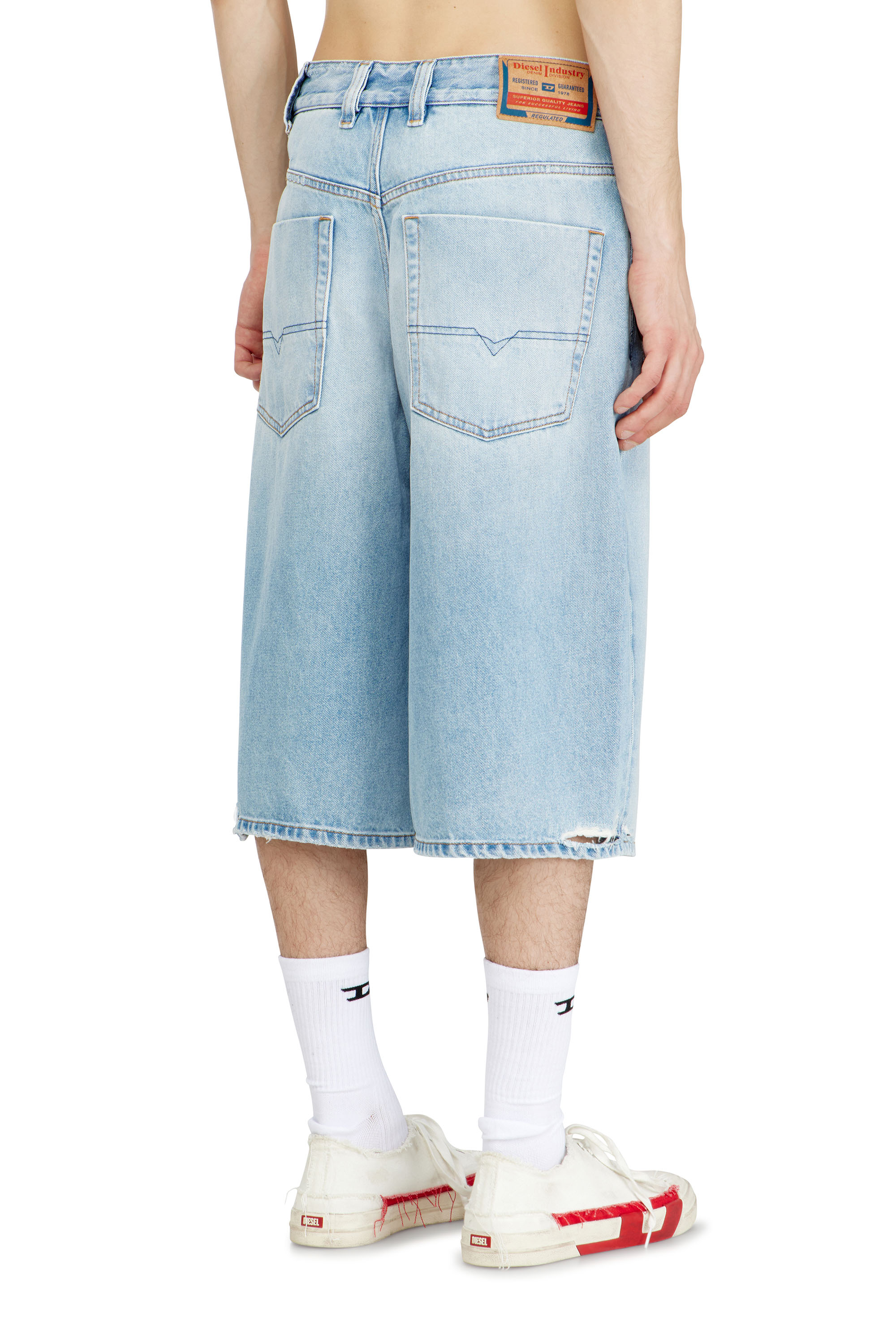Diesel - D-ENIM-M-SHORT, Unisex's Shorts in destroyed denim in ライトブルー - 4