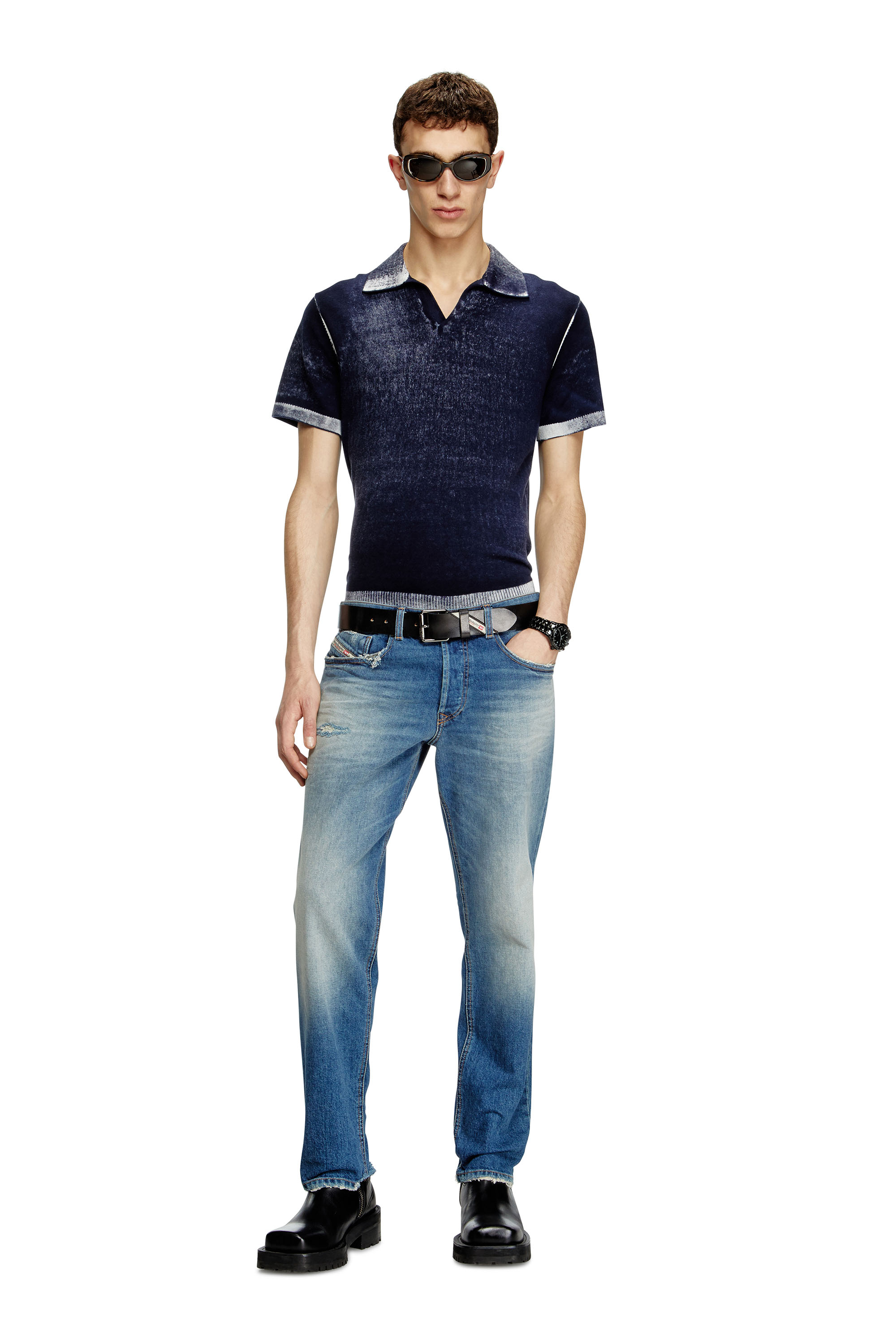 Regular Jeans 2023 D-Finitive 0BMBY, ミディアムブルー Diesel - Male's Regular Jeans 2023 D-Finitive 0BMBY, ミディアムブルー - 1