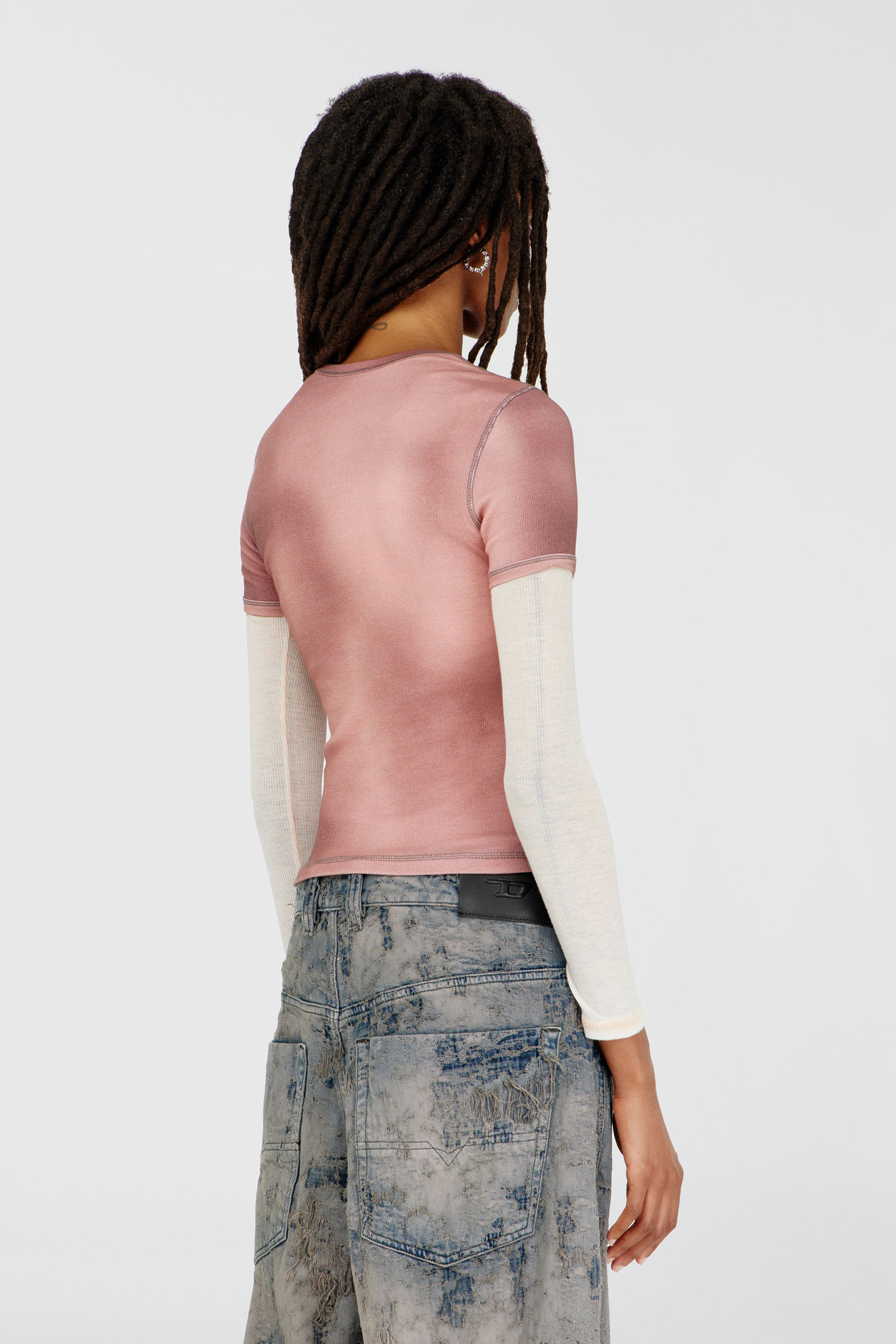 Diesel - T-ELE-LONG-AA4, Female's 半袖トップ in ピンク / ホワイト - 4
