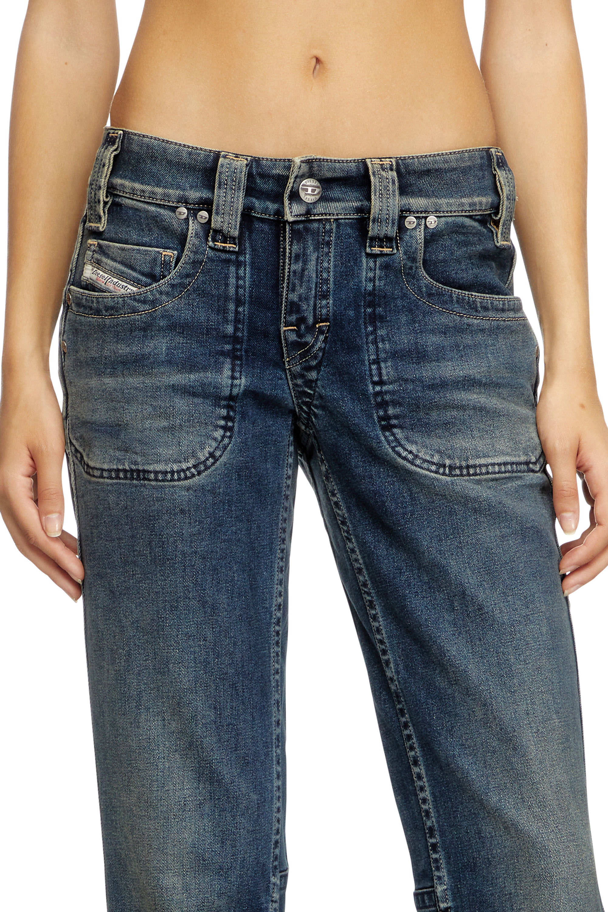 Diesel - Female's Bootcut Jeans D-Resh 09J06, ミディアムブルー - 4