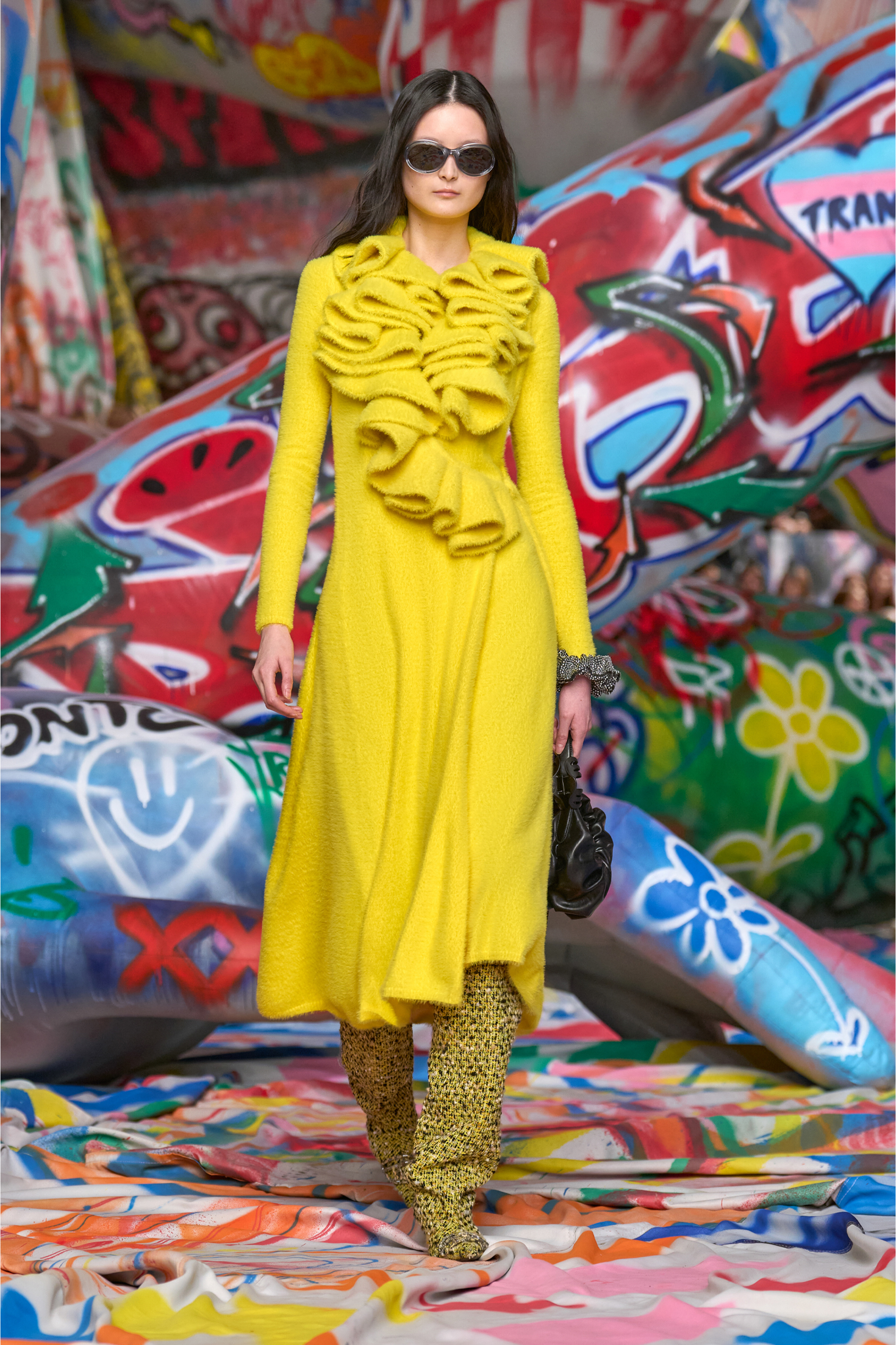 Diesel - M-INGELINA, Female's Fluffy midi dress with ripple neck in イエロー - 6