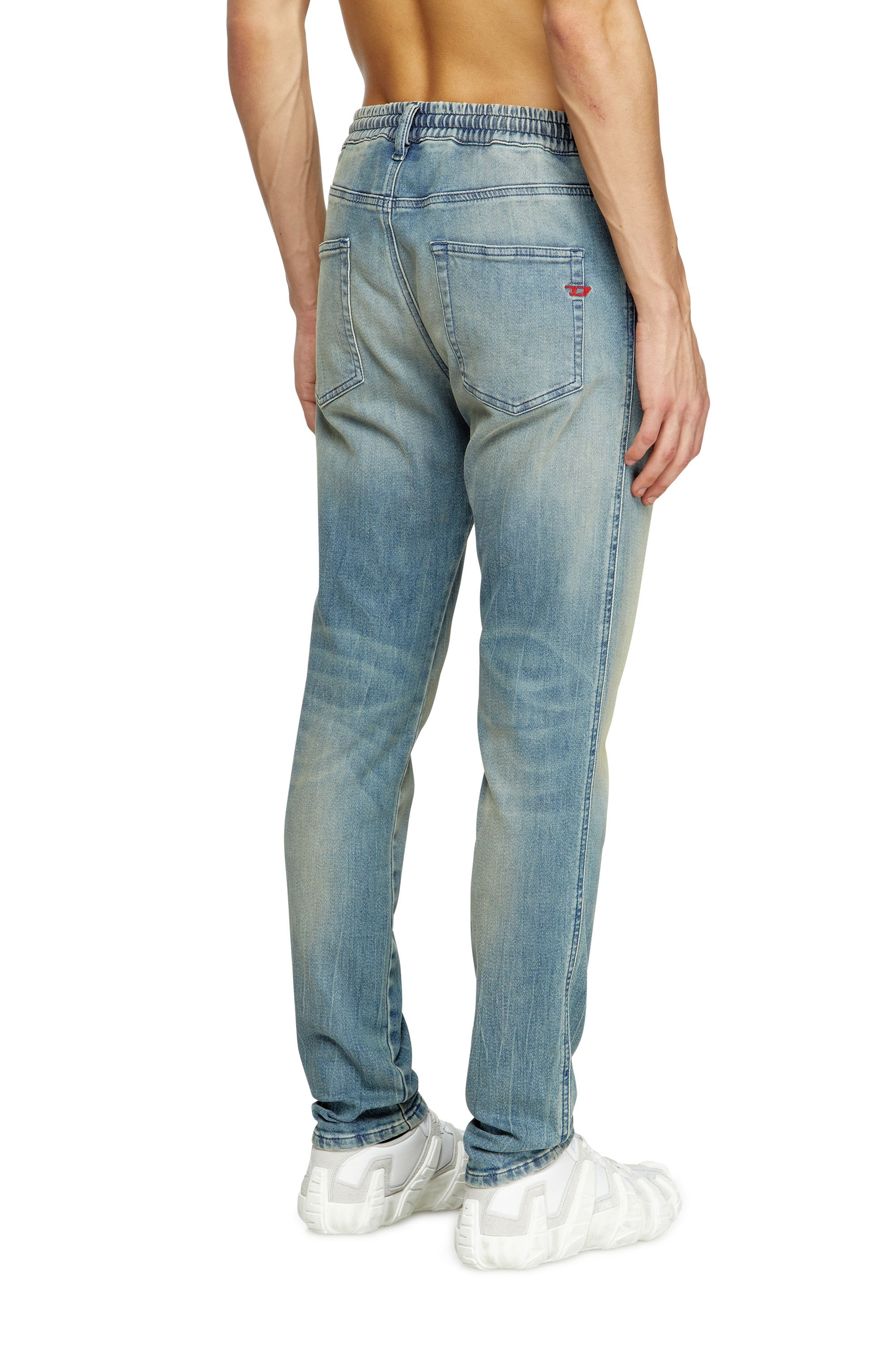 Diesel - Male's Slim 2062 D-Strukt Joggjeans® 09M31, ライトブルー - 4