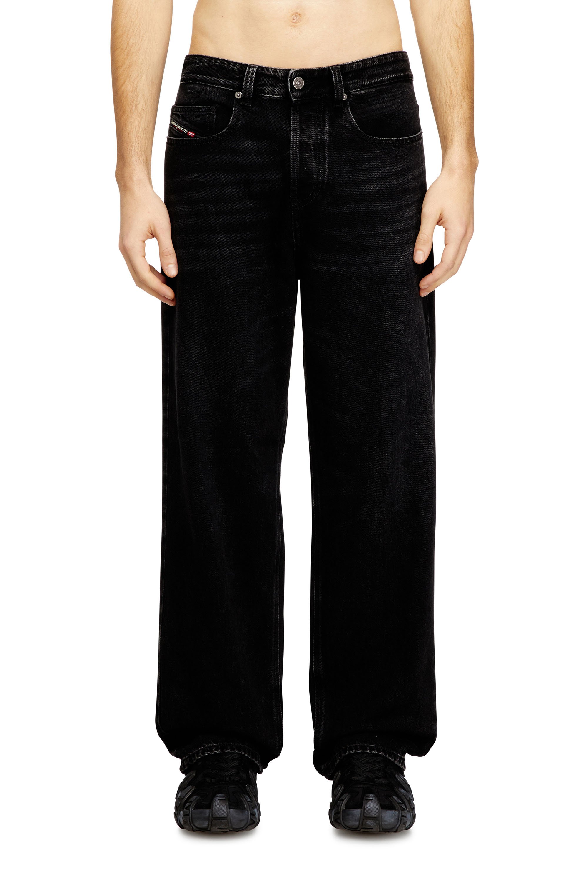 Diesel - Male's Relaxed Jeans 2001 D-Macro 09P09, ブラック/ダークグレー - 2