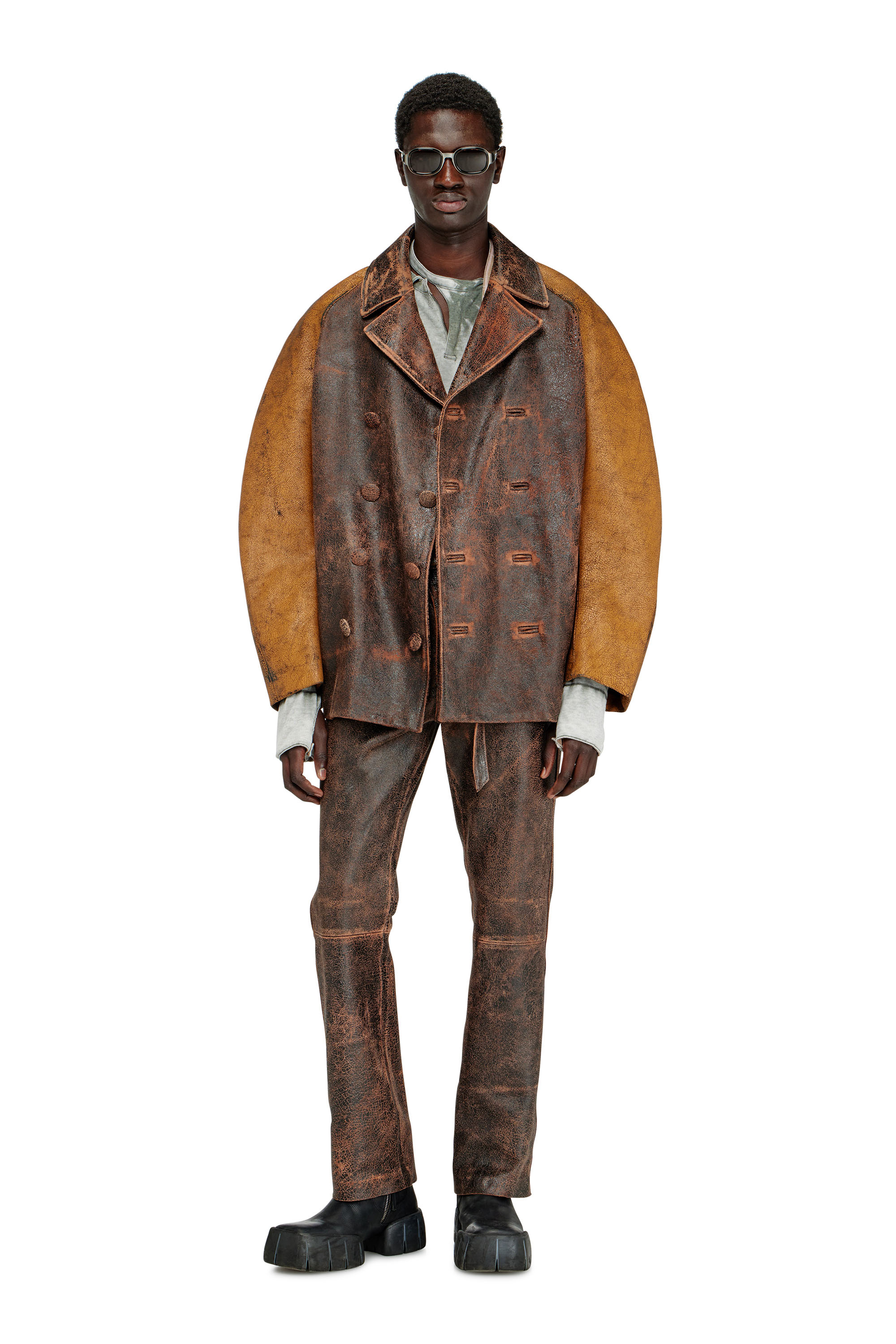 Diesel - L-NAHUN, Male's Cocoon peacoat in crackle leather in ブラウン - 1