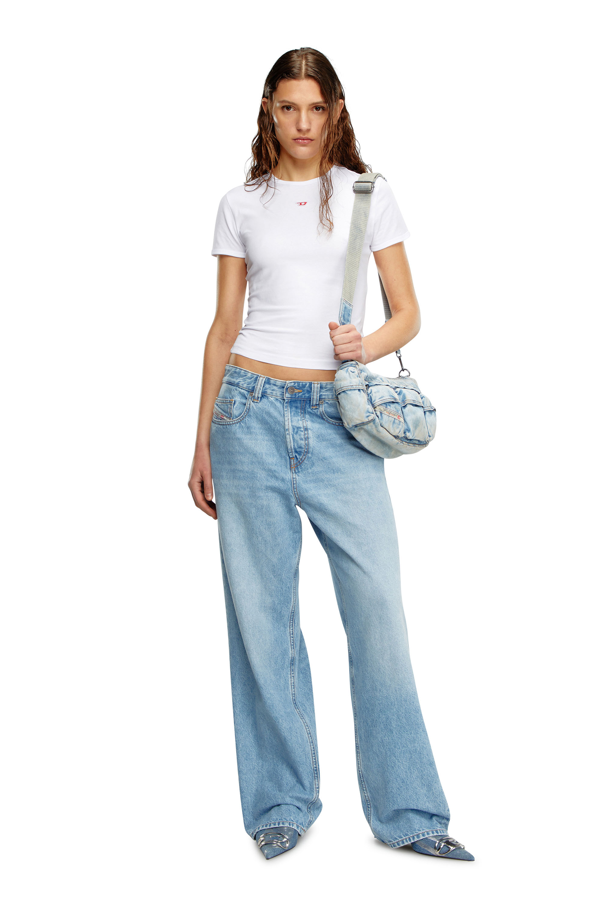 Diesel - T-UNCUTIE-LONG-D, Female's T-shirt with embroidered D patch in ホワイト - 1