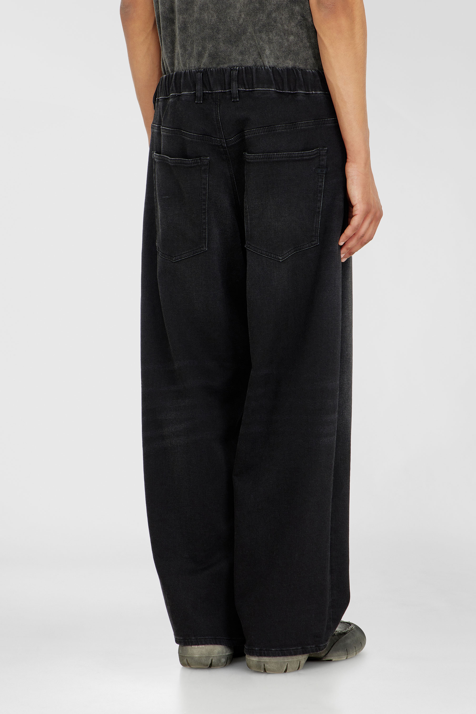 Diesel - Unisex's Relaxed 2097 D-Enim-M Joggjeans&reg; 09P90, ブラック/ダークグレー - 3
