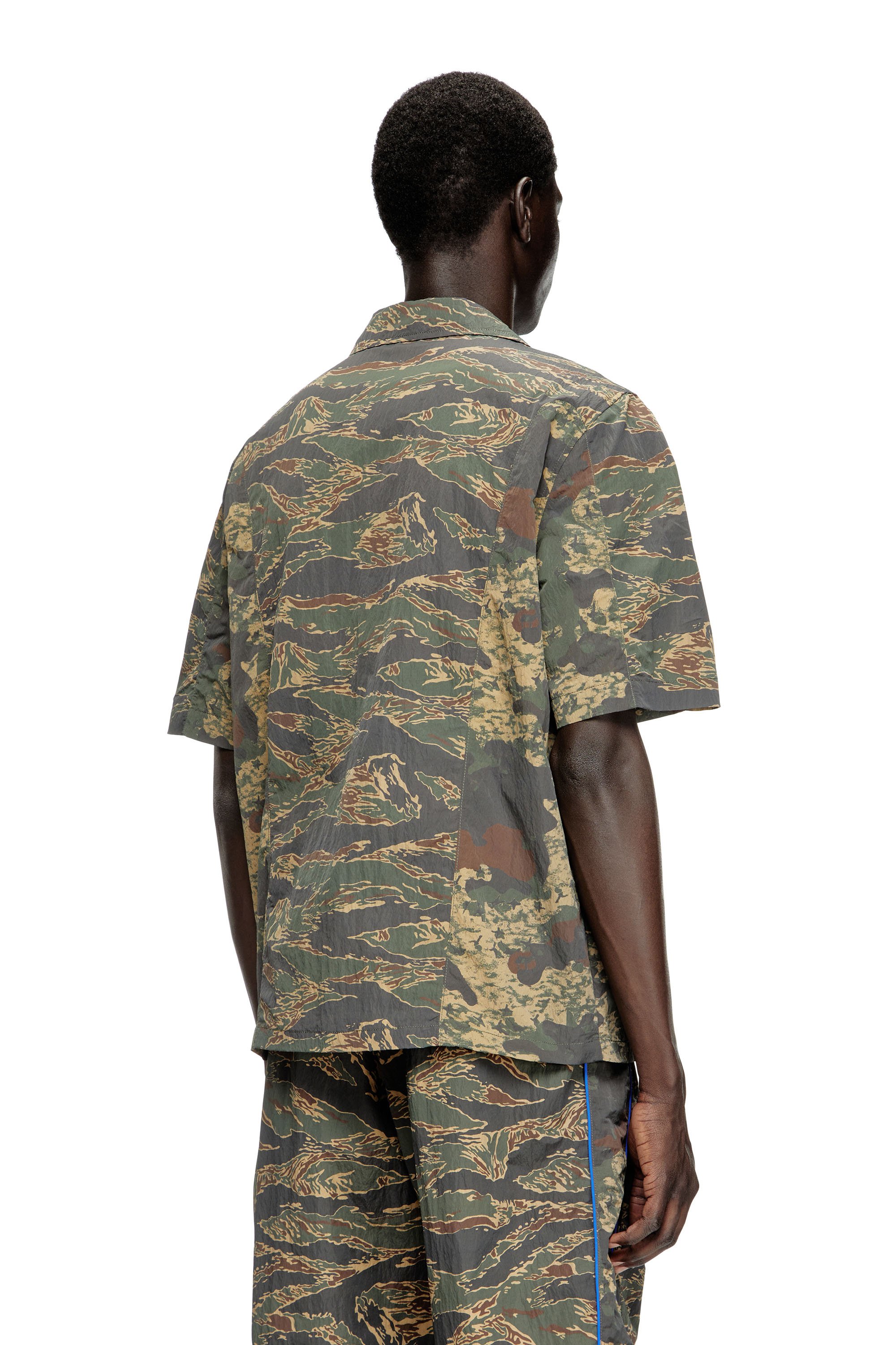 Diesel - S-BRACK-EPBW, Male's Shirt with mixed camo prints in ミリタリーグリーン - 4