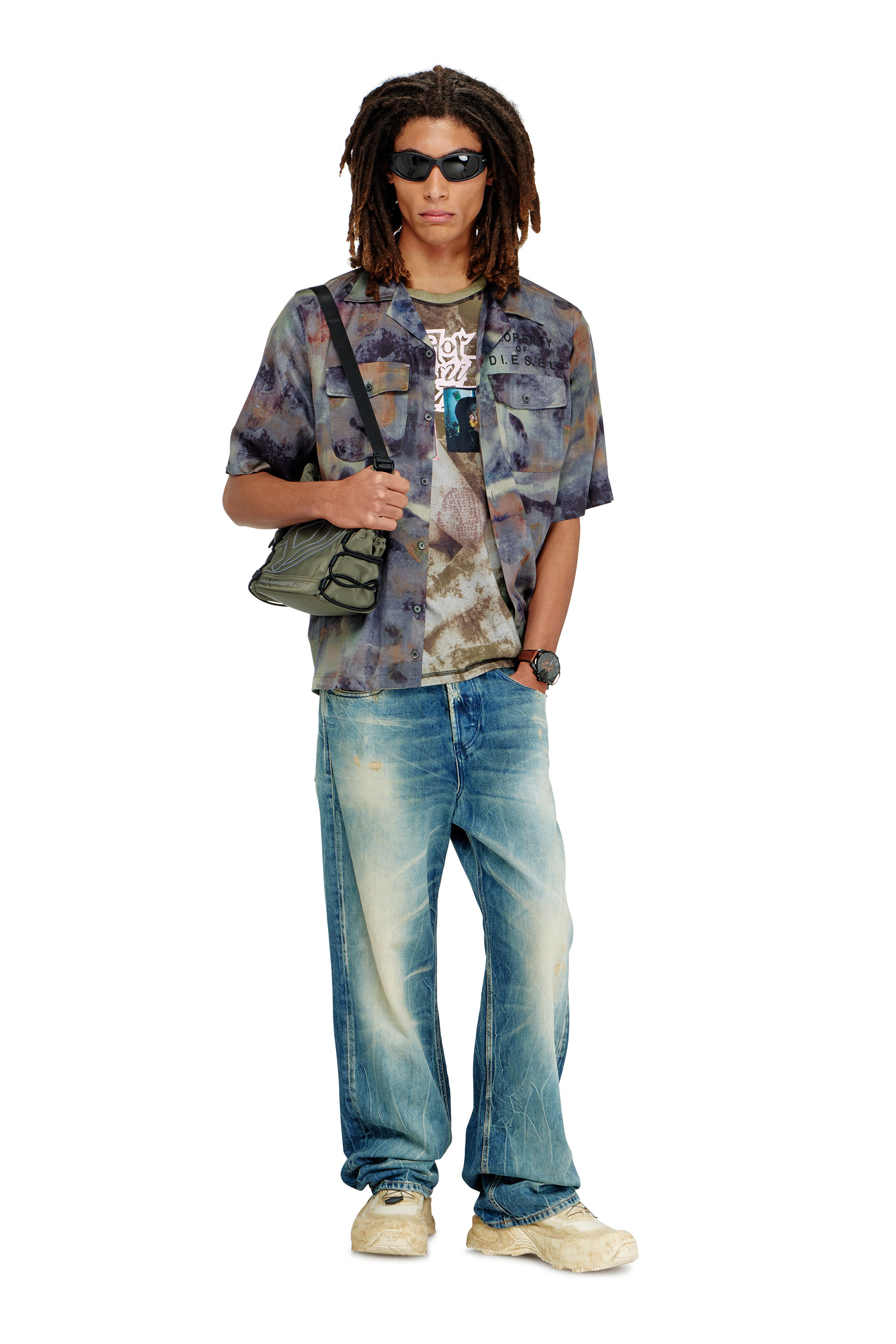 Diesel - TECH-D CROSSBODY X, Unisex's TECH-D - Bag with reflective Oval D embroidery in オリーブグリーン - 2