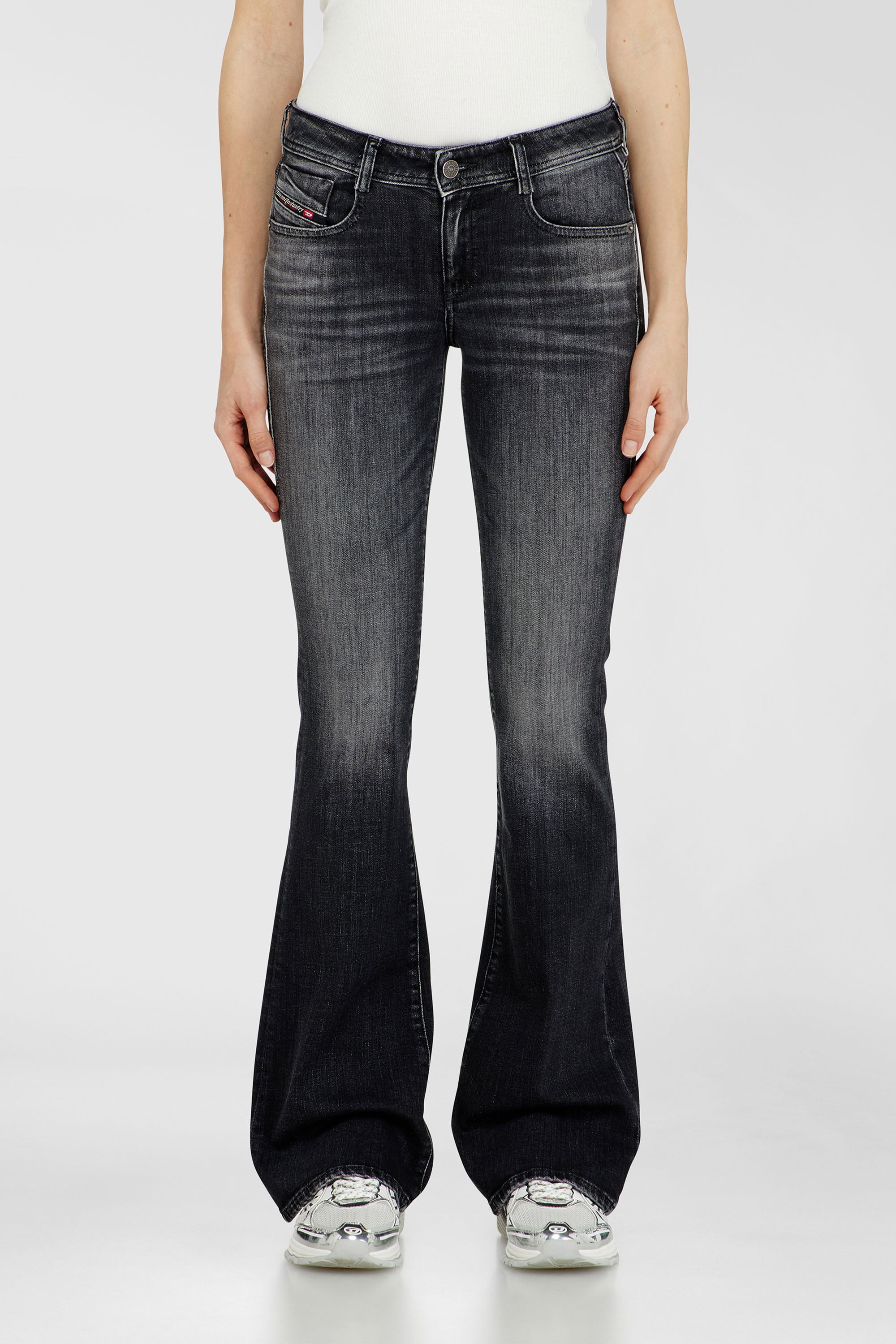 Diesel - Female's Bootcut Jeans 1969 D-Ebbey 09L98, ブラック/ダークグレー - 2