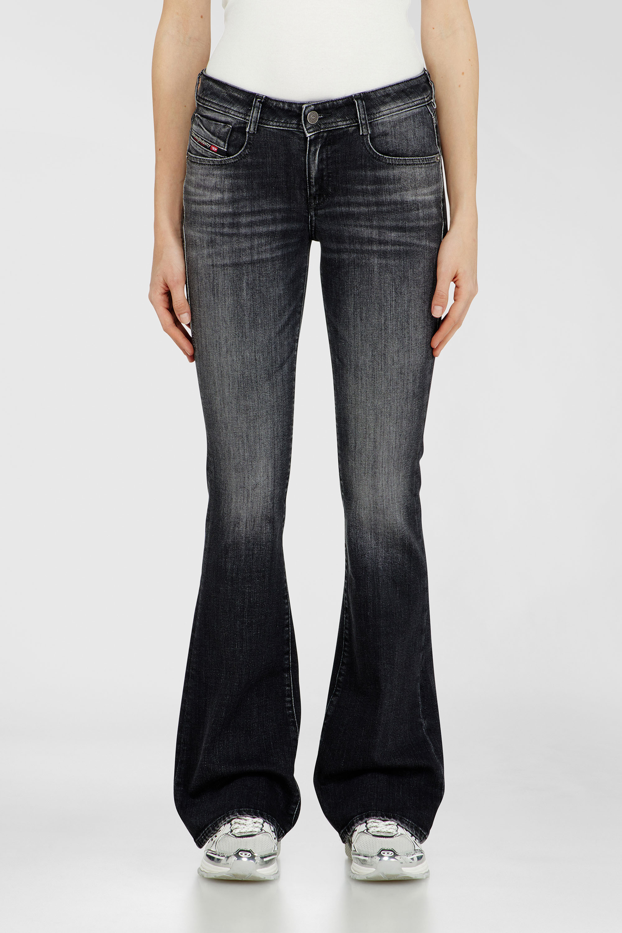 Diesel - Female's Bootcut Jeans 1969 D-Ebbey 09L98, ブラック/ダークグレー - 4