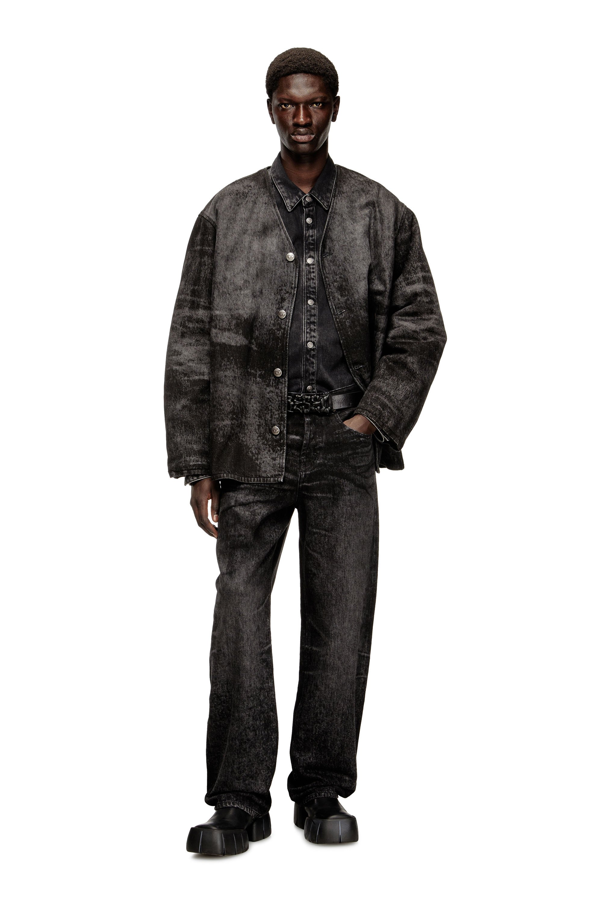 Diesel - Male's Relaxed Jeans 2001 D-Macro 007DB, ブラック/ダークグレー - 2