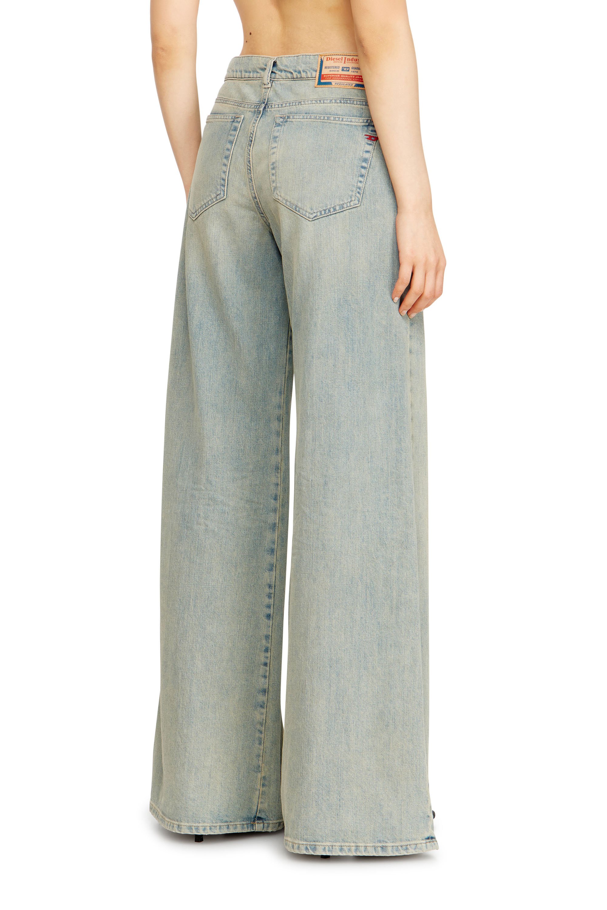 Diesel - Female's Flare Jeans 1978 D-Akemi 09N33, ミディアムブルー - 4