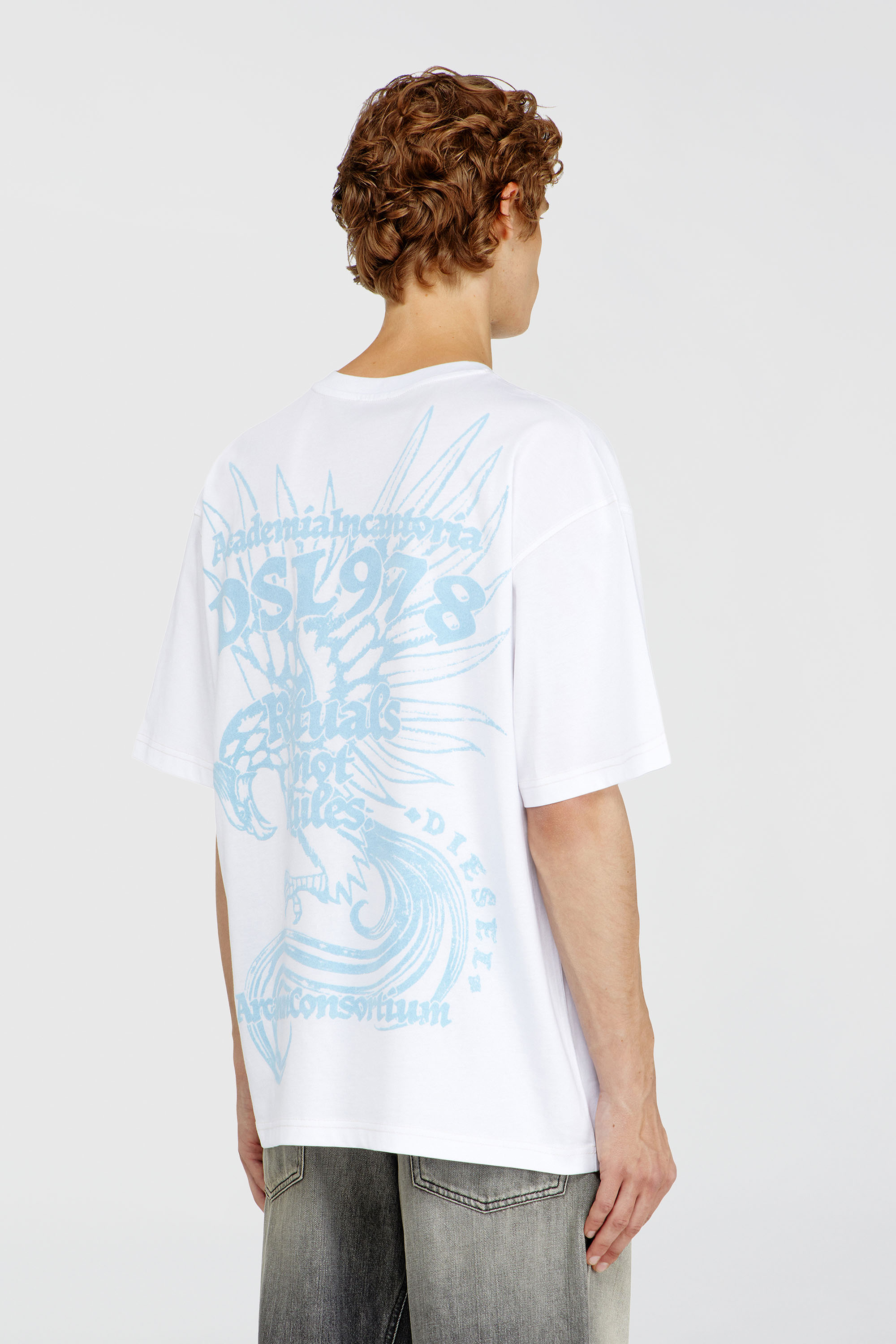 Diesel - T-BOXT-AA11, Male's Tシャツ in ホワイト - 4