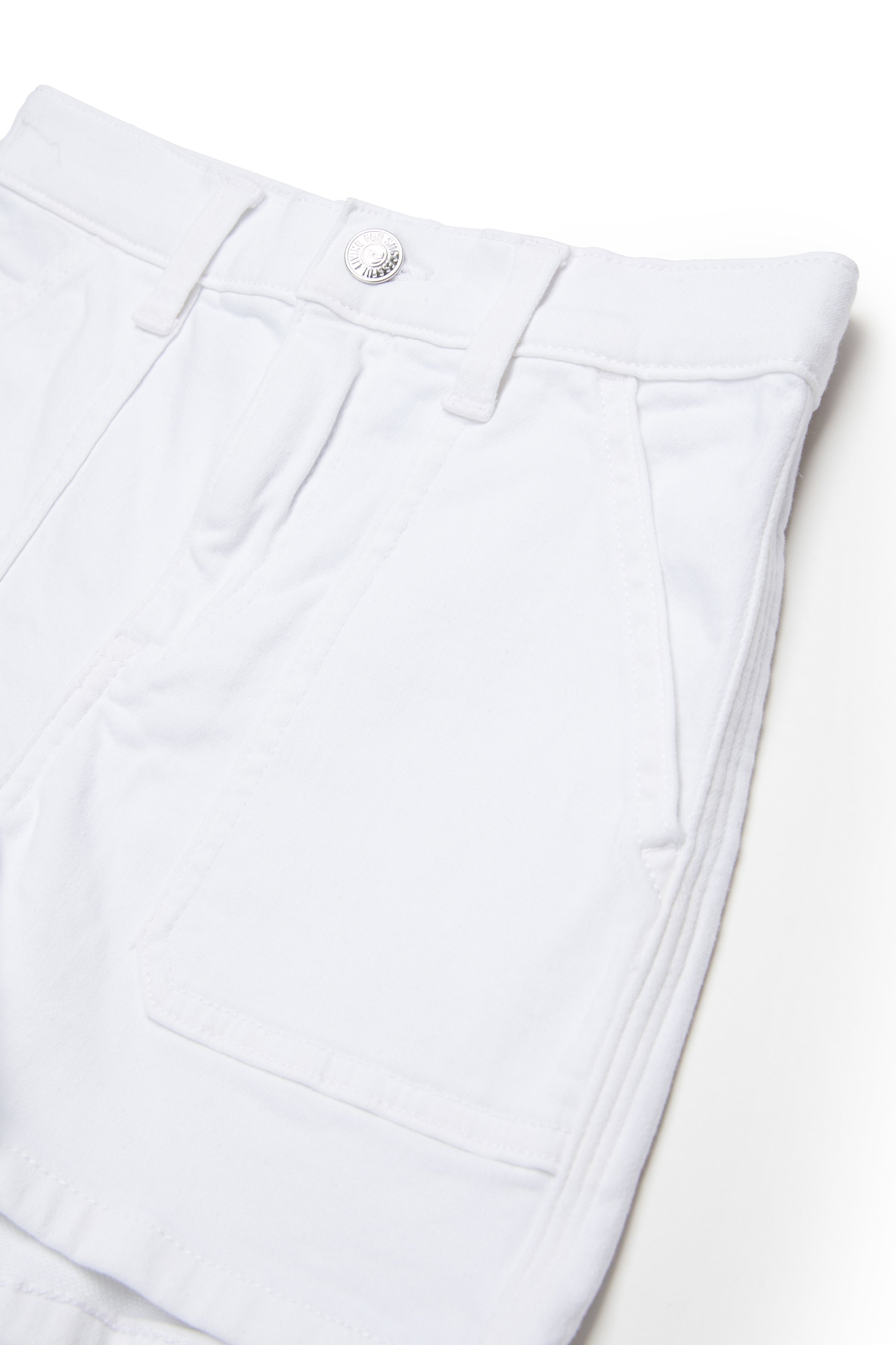 Diesel - PINTYX JJJ, Female's ジョグ ショートパンツ in ホワイト - 3