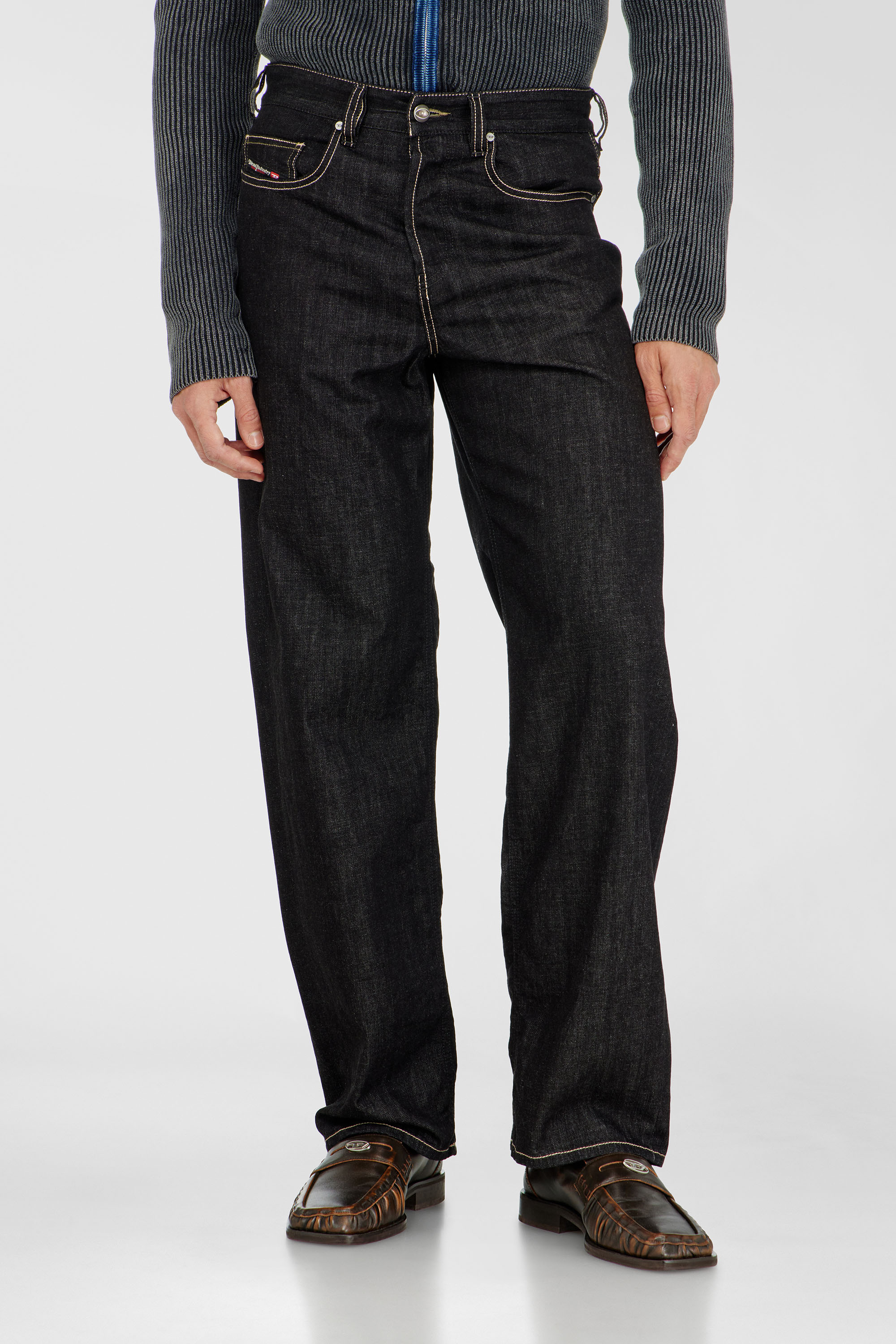 Diesel - Male's Relaxed Jeans 2001 D-Macro 09R42, ブラック/ダークグレー - 5