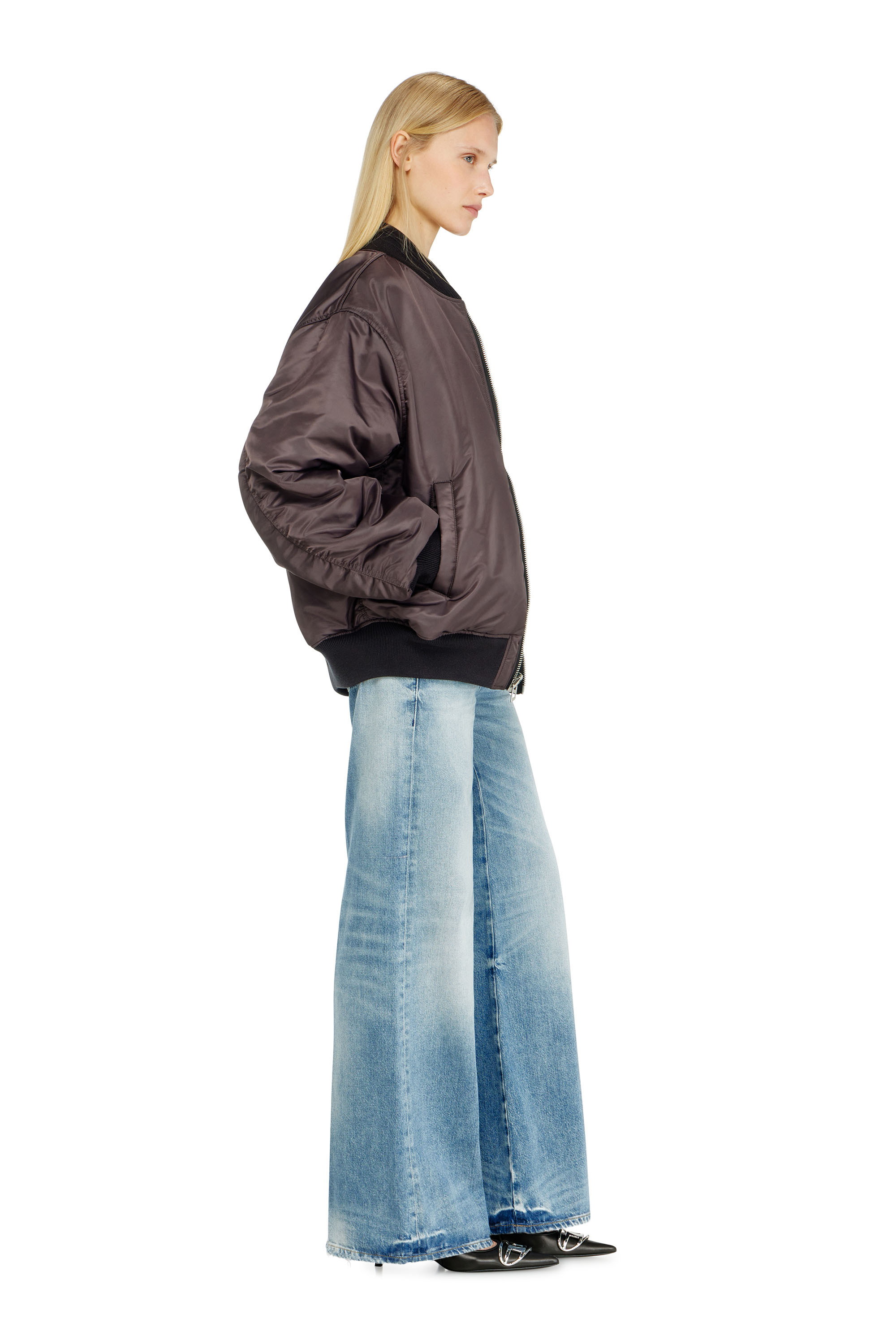 Diesel - Female's Flare Jeans 1978 D-Akemi 09M07, ライトブルー - 2