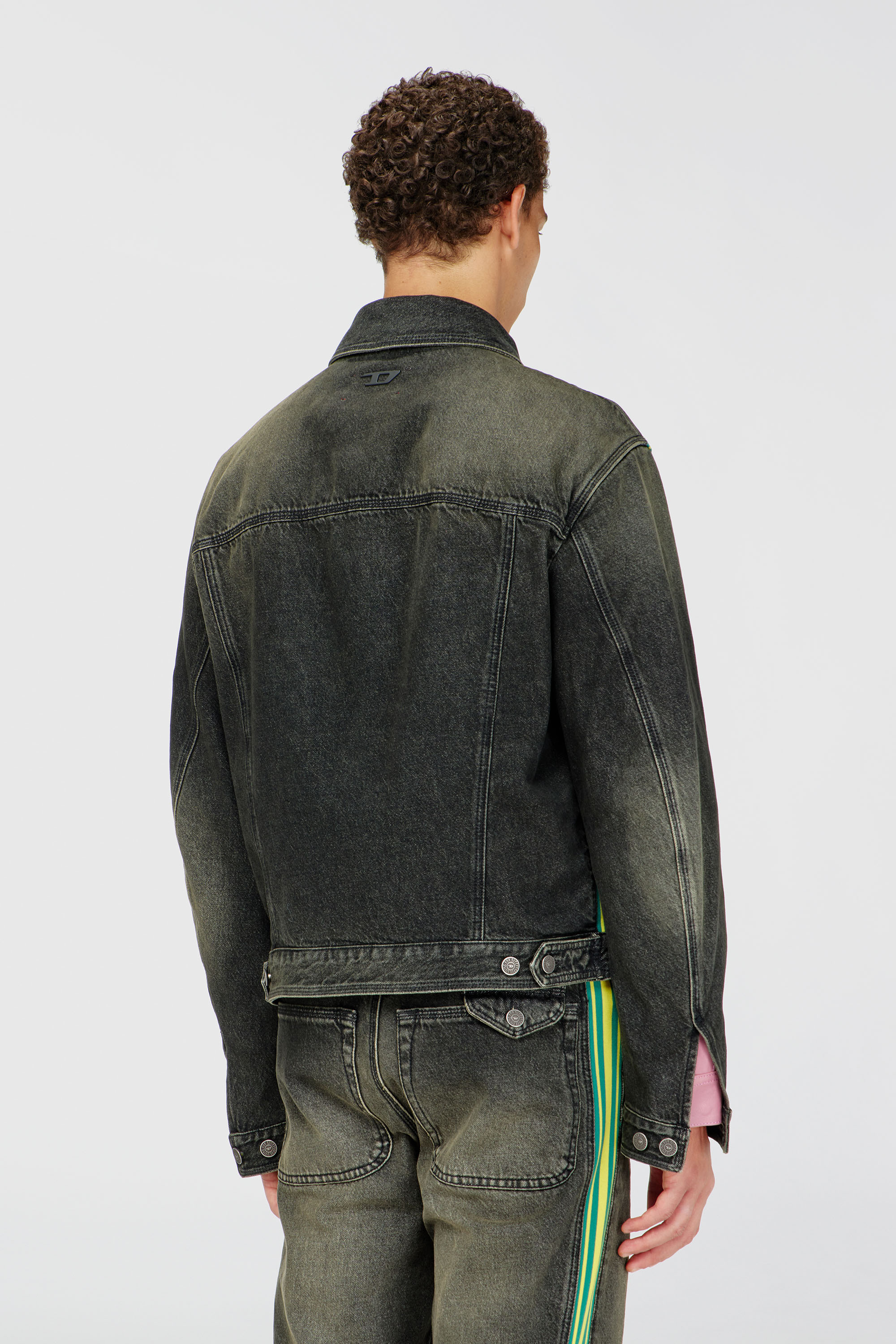 Diesel - D-BAS-FSJ1, Male's Trucker jacket with striped shoulder bands in ダークグレー - 5