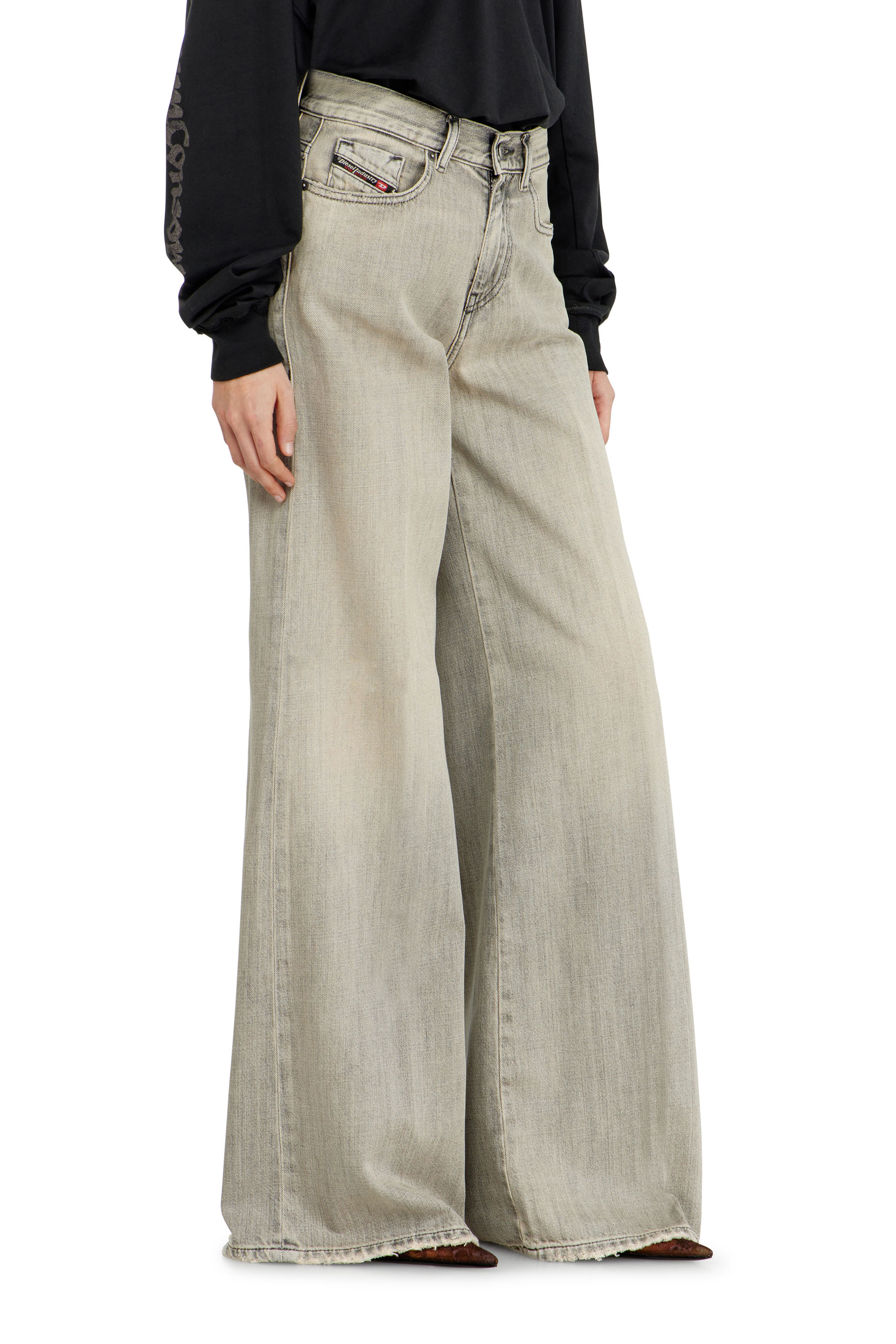 Diesel - Female's Flare Jeans 1978 D-Akemi 068RU, グレー - 7