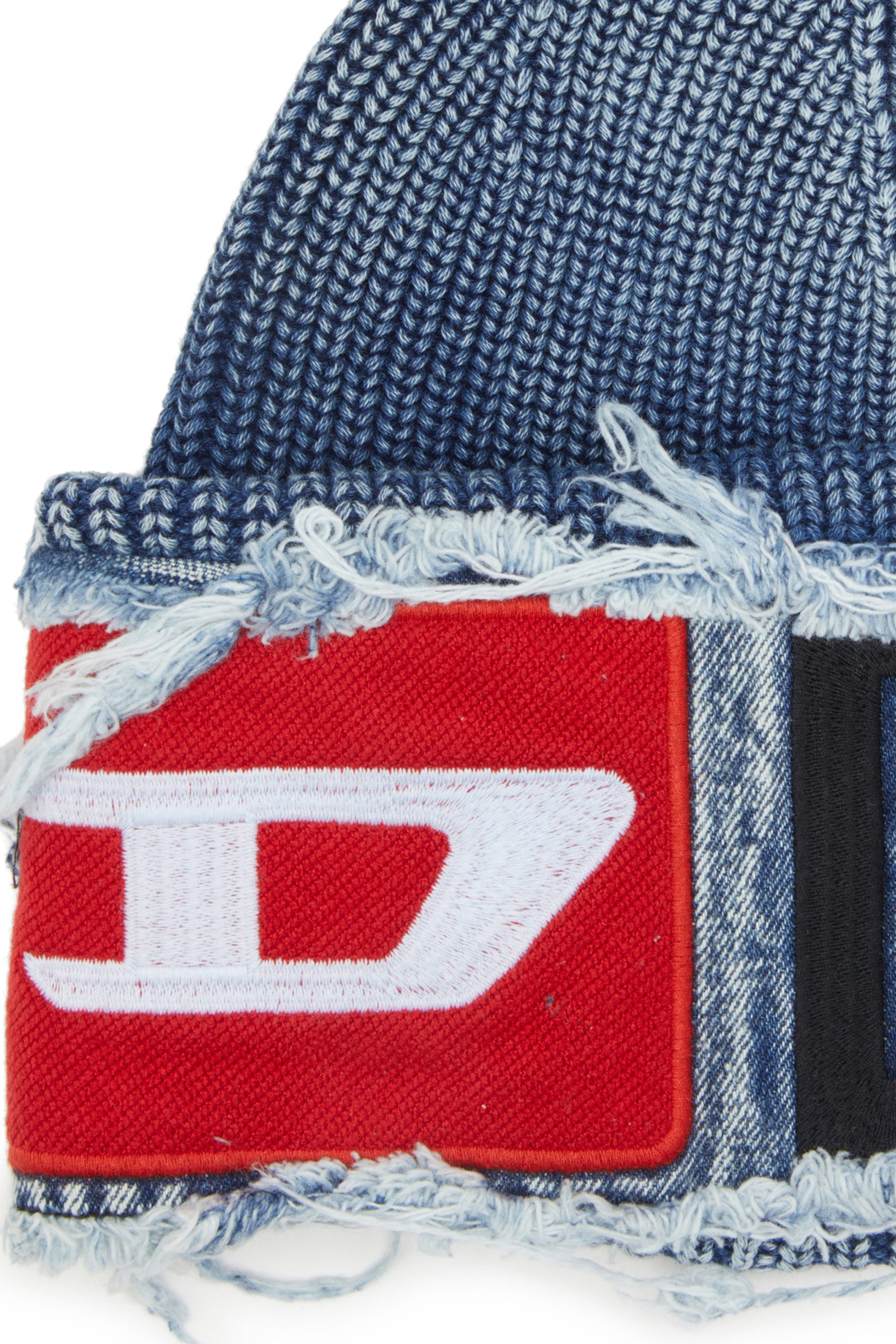 Diesel - K-FROK, Unisex's Denim effect beanie with bold patch detail in ブルー - 3