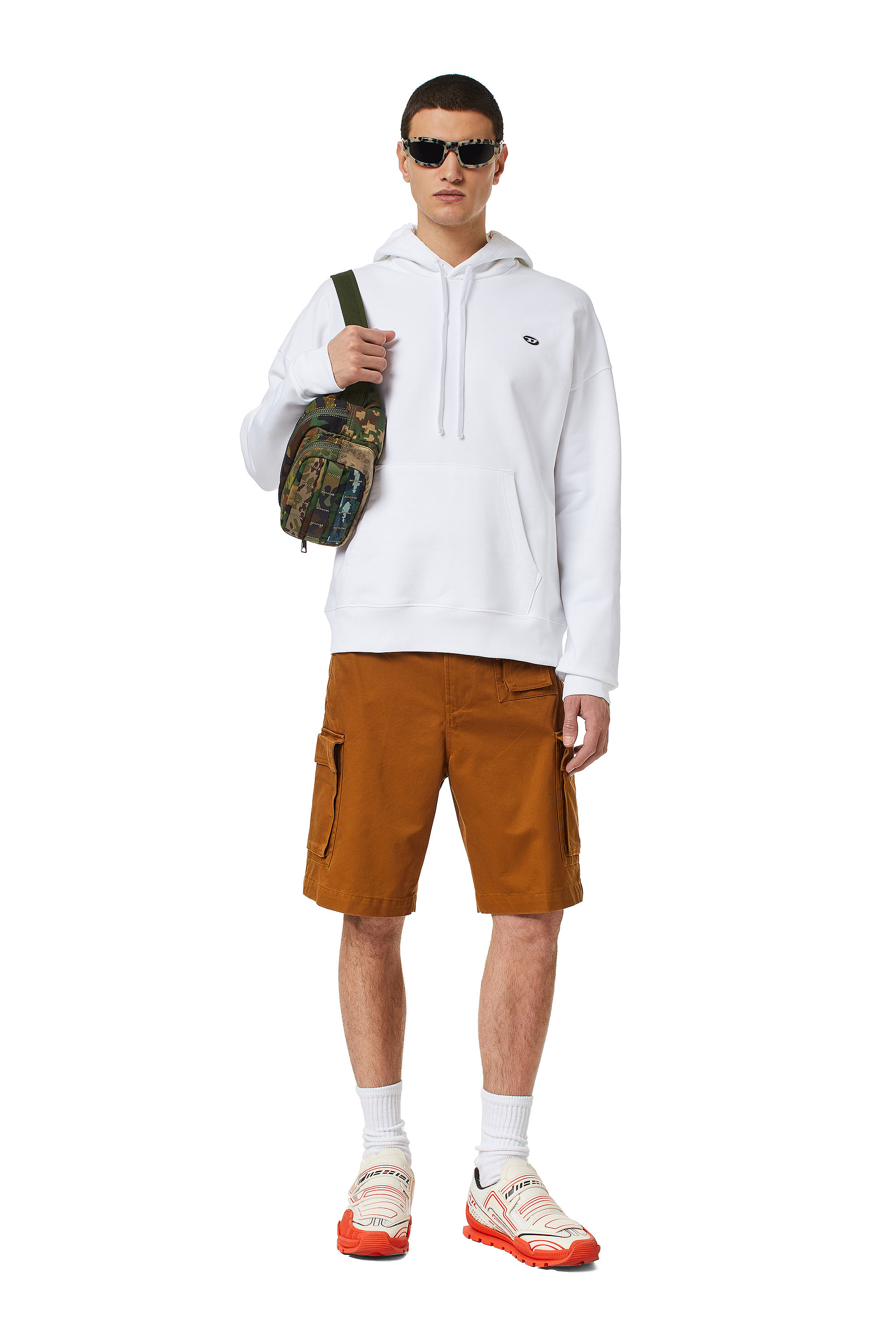 S-ROB-HOOD-DOVAL-PJ, 