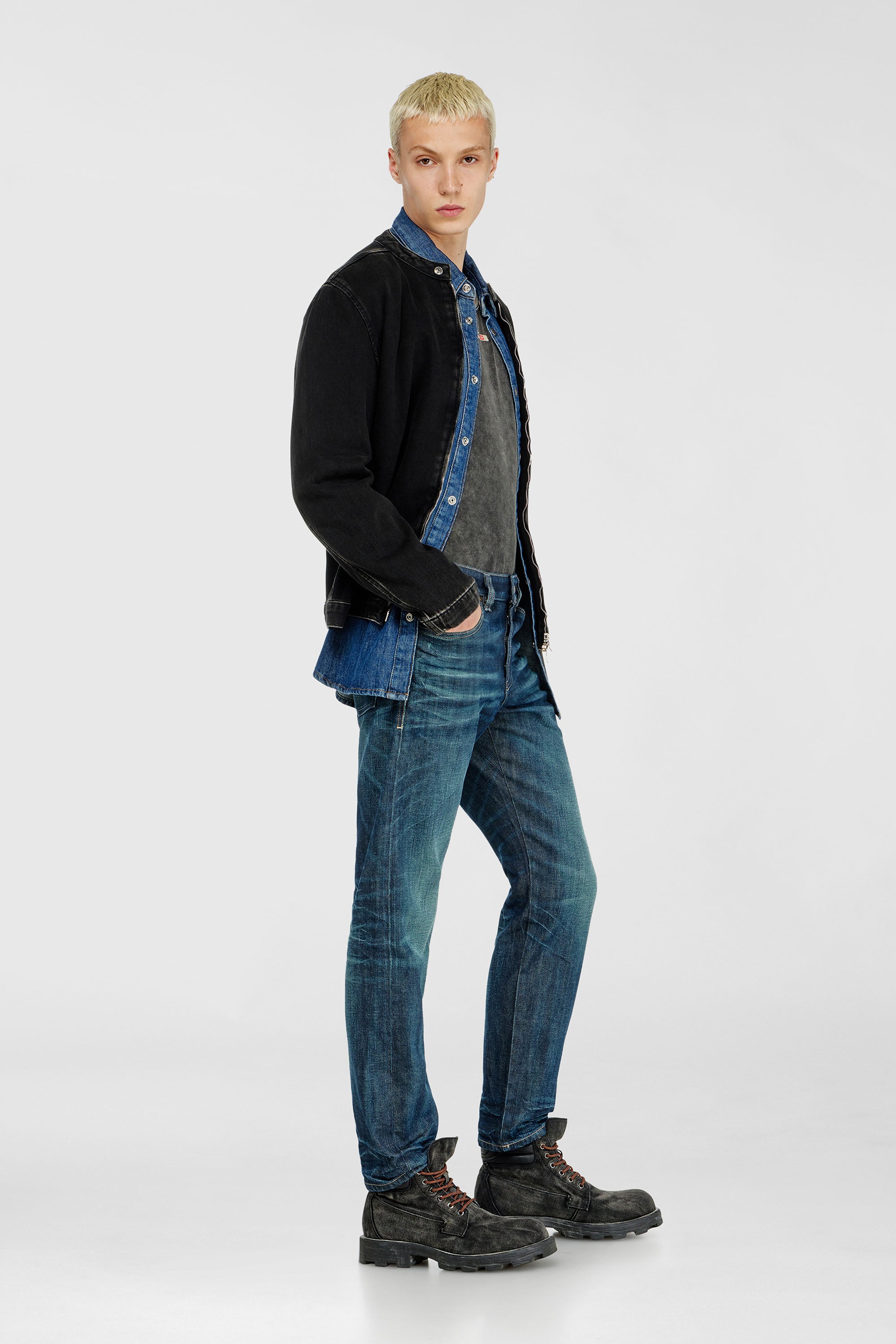 Diesel - Male's Slim Jeans 1993 D-Vyl 09Q04, ダークブルー - 2