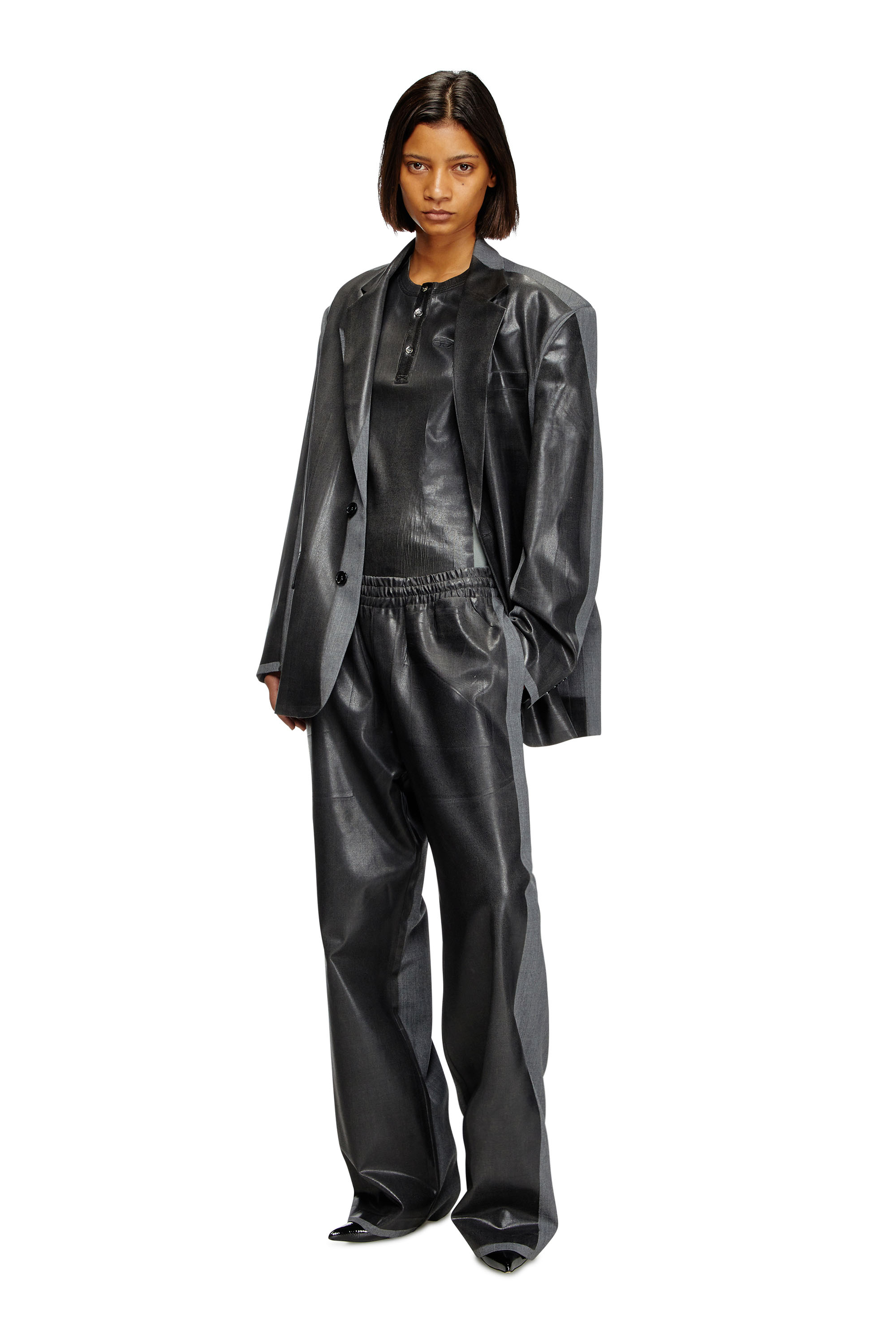 Diesel - P-CLAYS-DD, Unisex's Tailored track pants with coated front in ブラック - 7